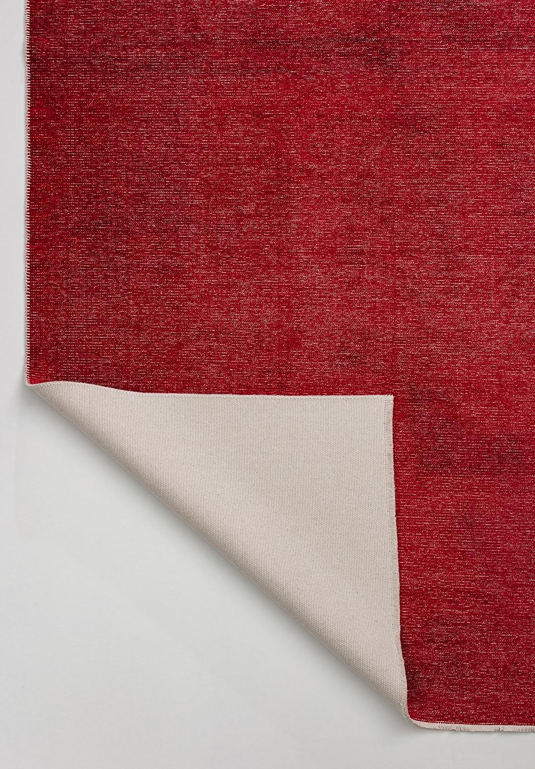 PEARL RED RUG