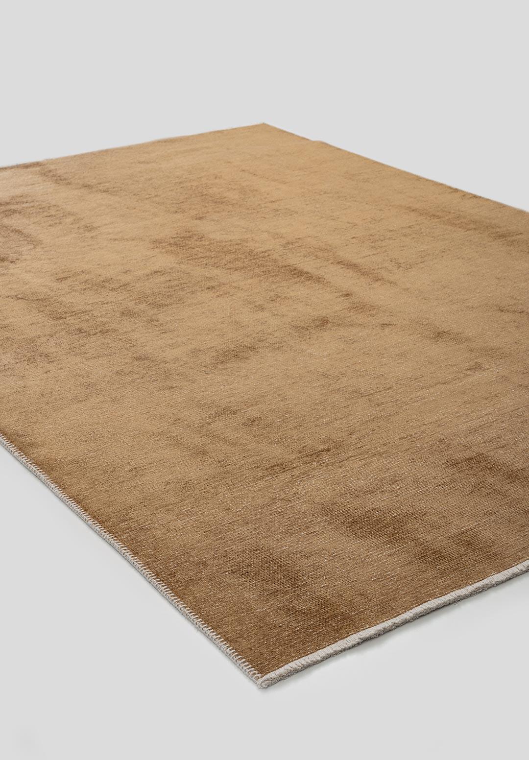 PEARL LIGHT BROWN RUG
