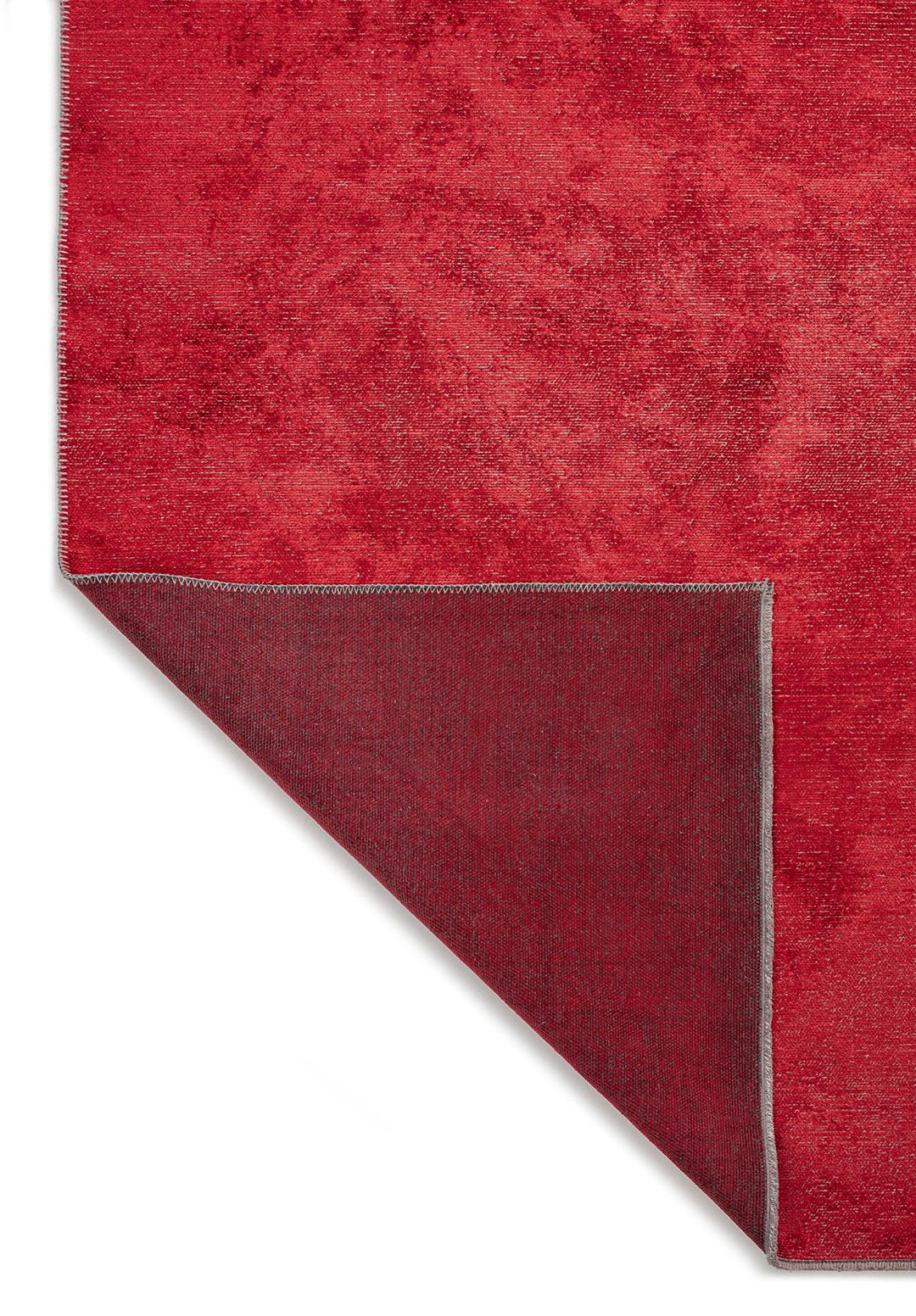 PLAIN RED (M) RUG