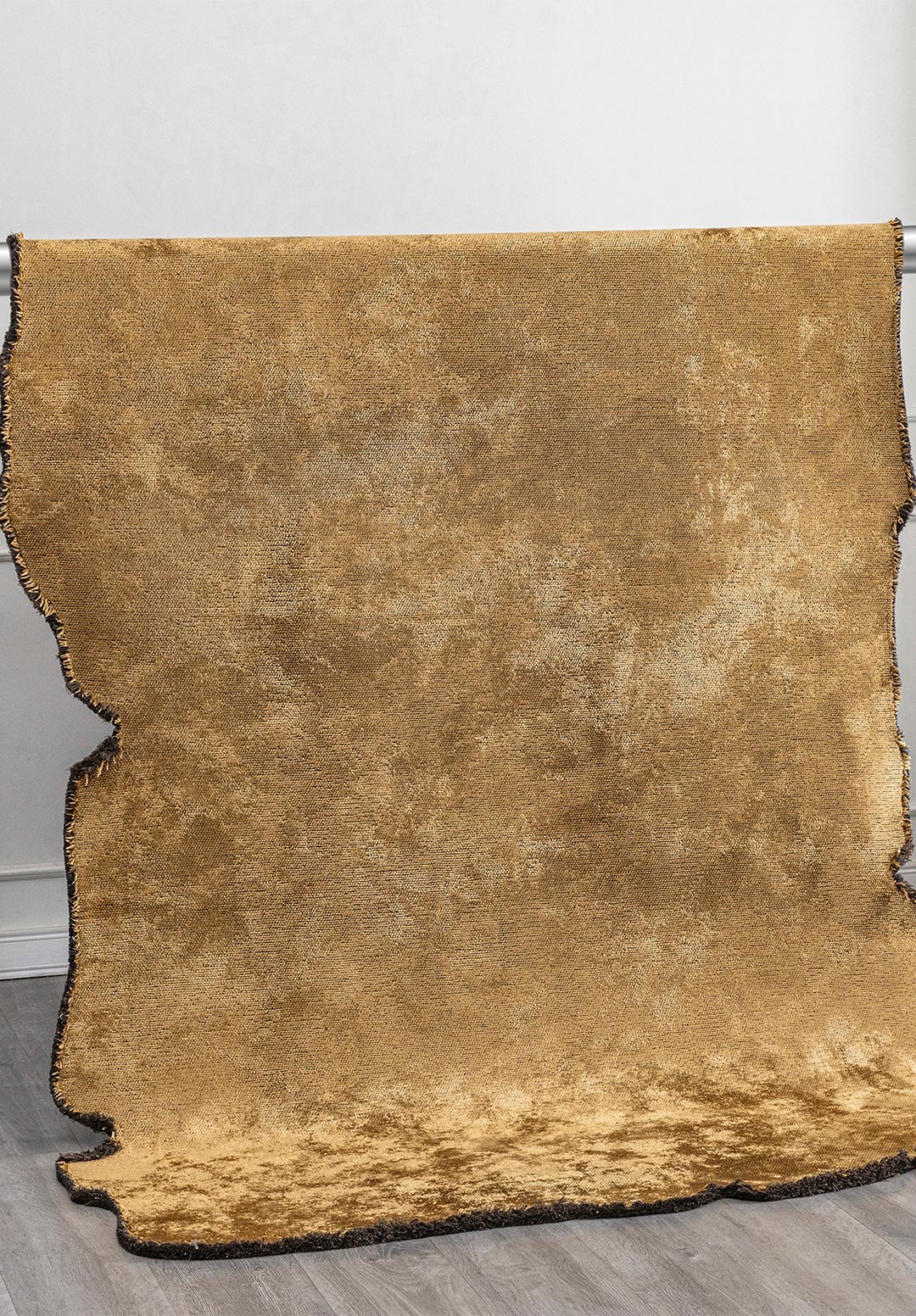 MONO GOLD HALI