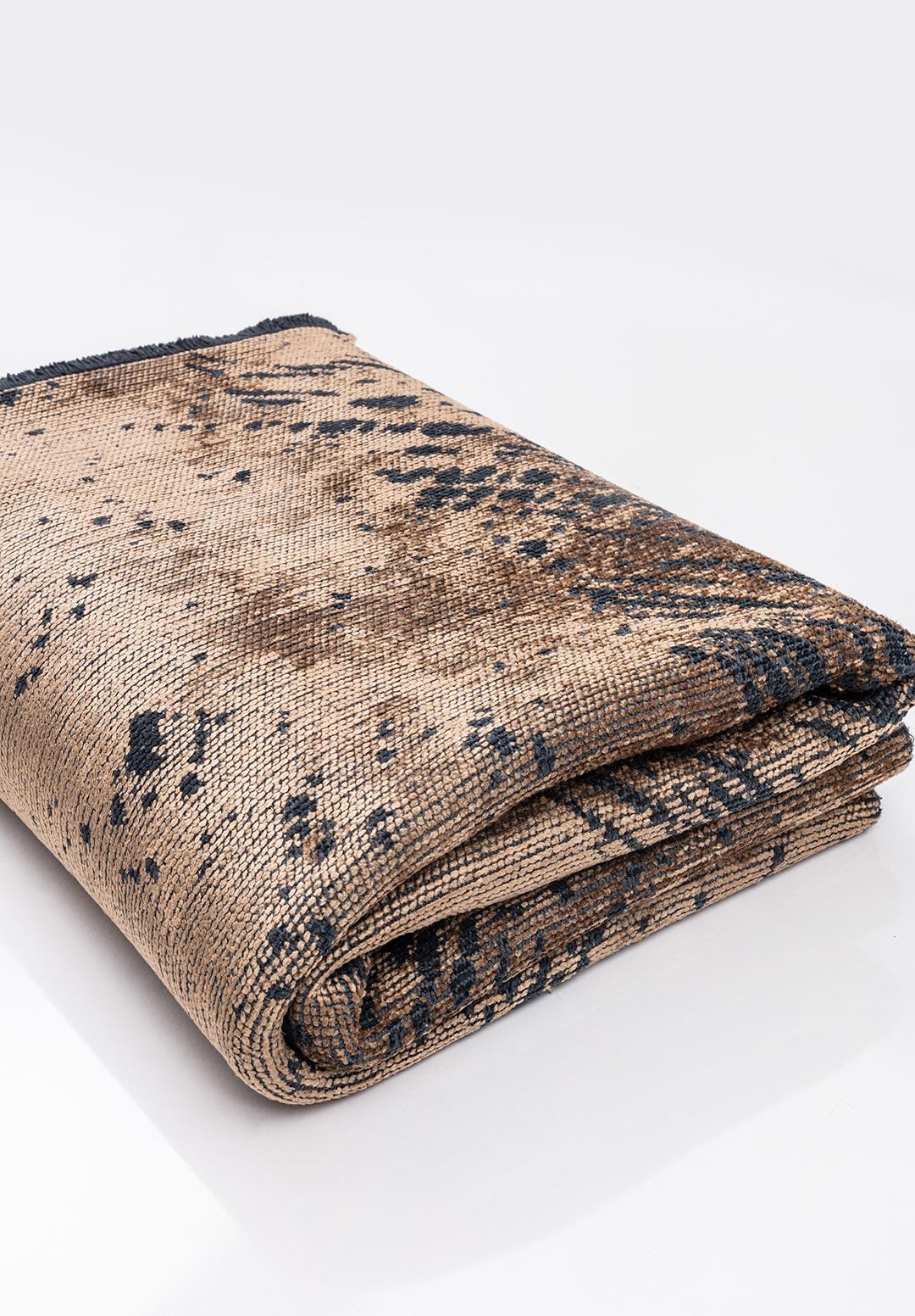 RUSTIC KOYU BEJ - MAT SİYAH HALI