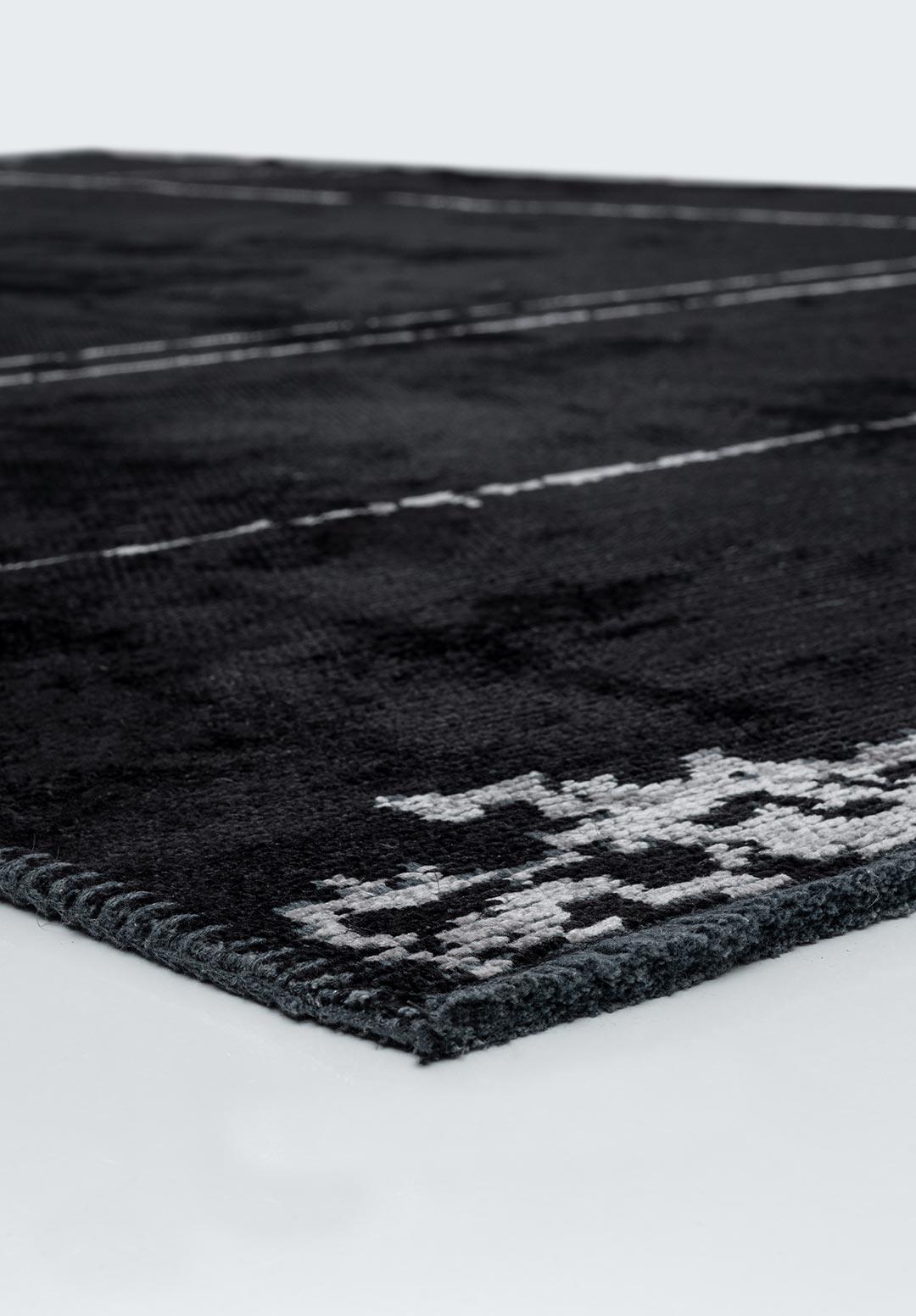 BARBER LIGHT GREY - BLACK RUG
