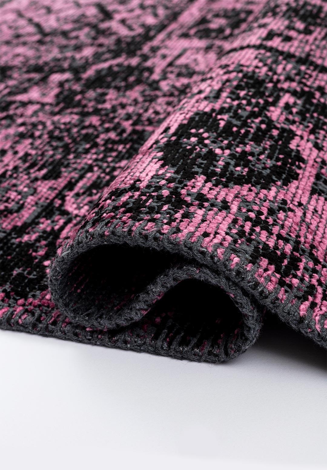 TILE BLACK - PINK RUG