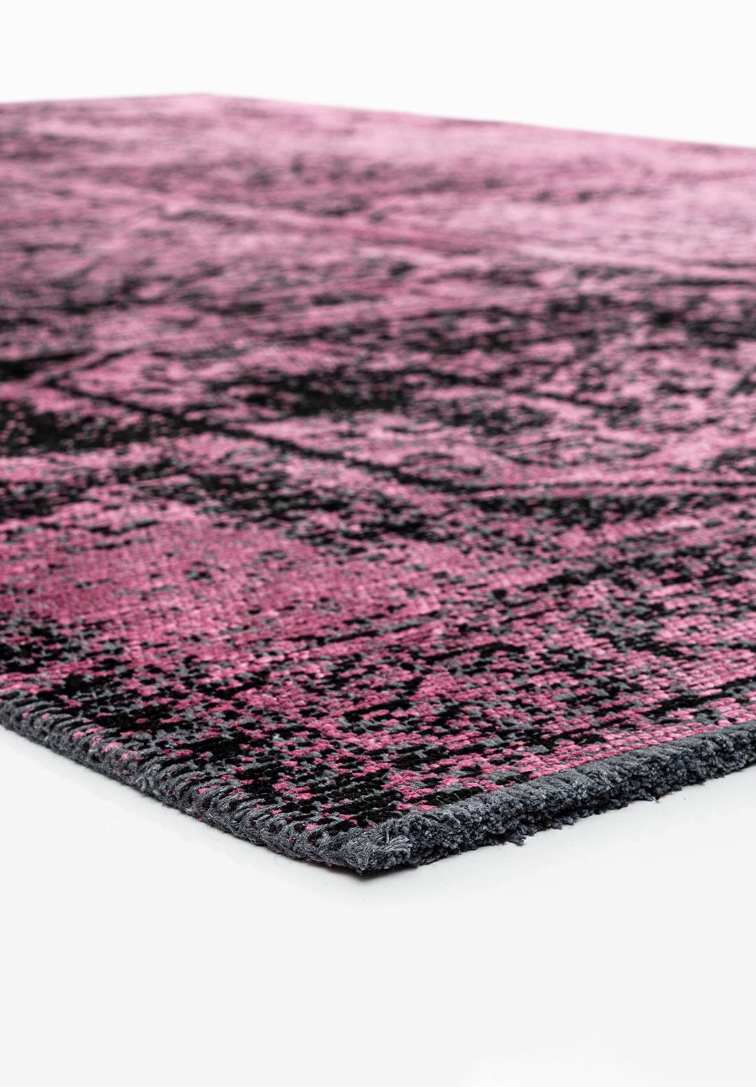 TILE BLACK - PINK RUG