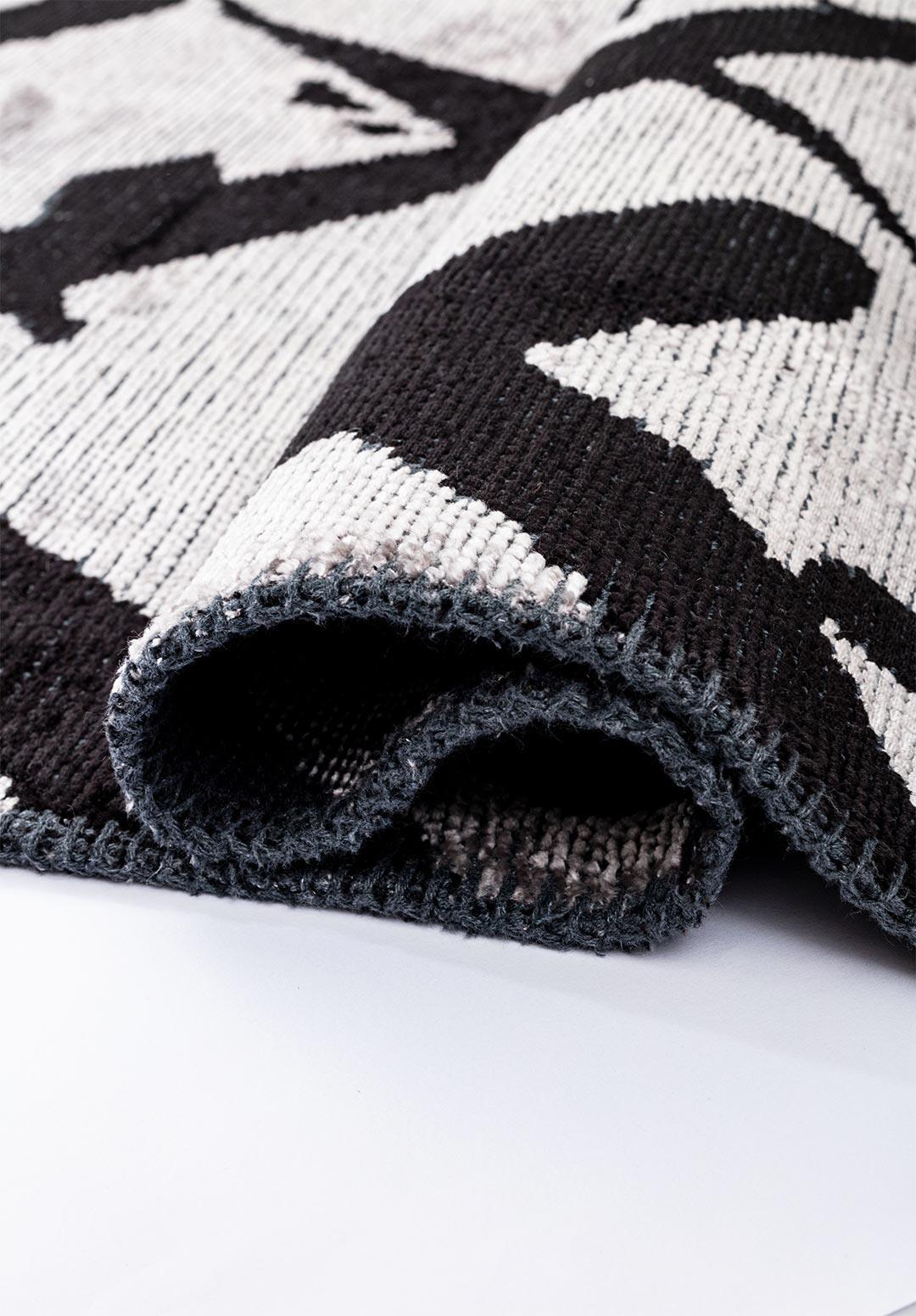 FADE BLACK - LIGHT GREY RUG