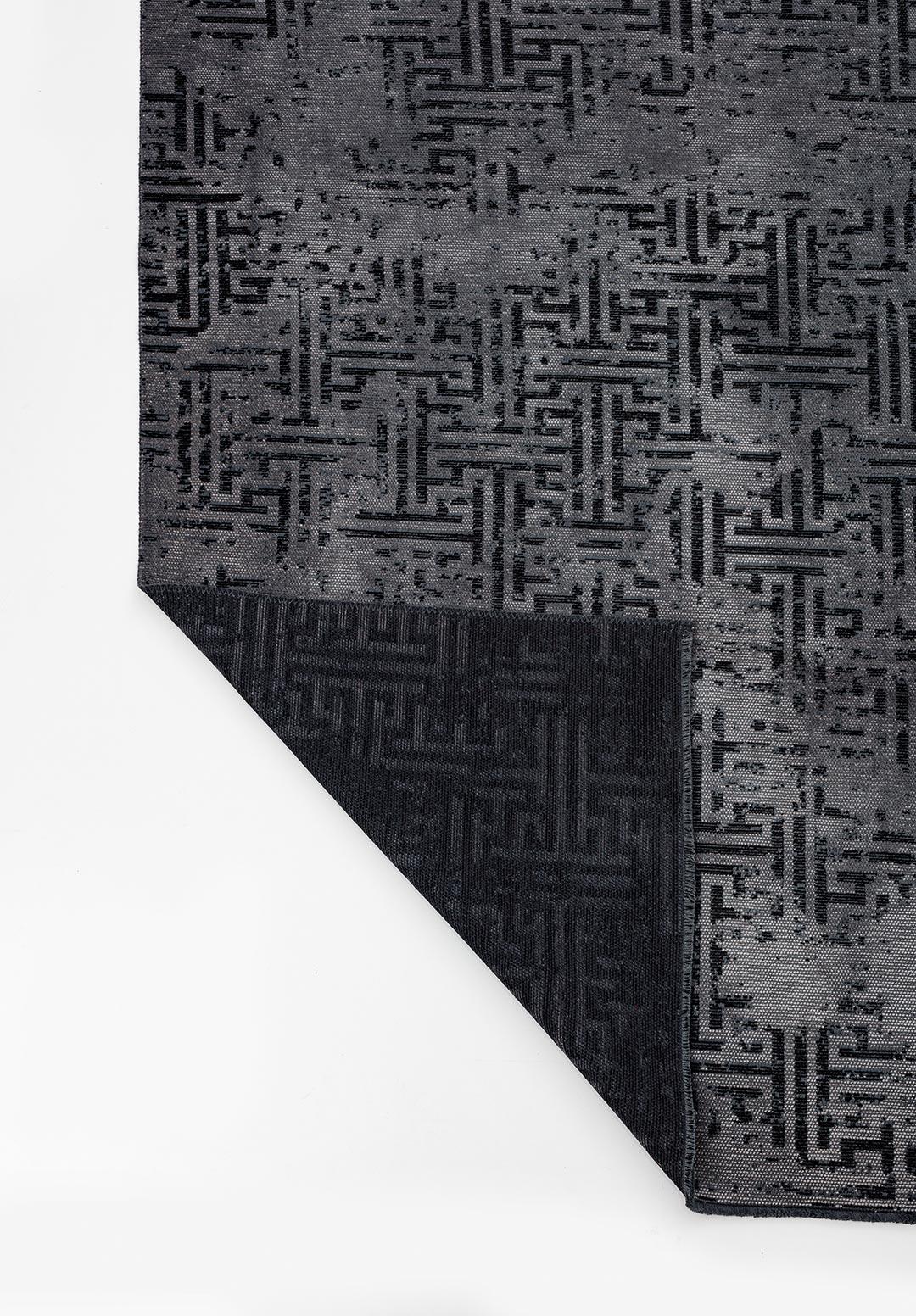 LABYRINTH GREY - BLACK RUG