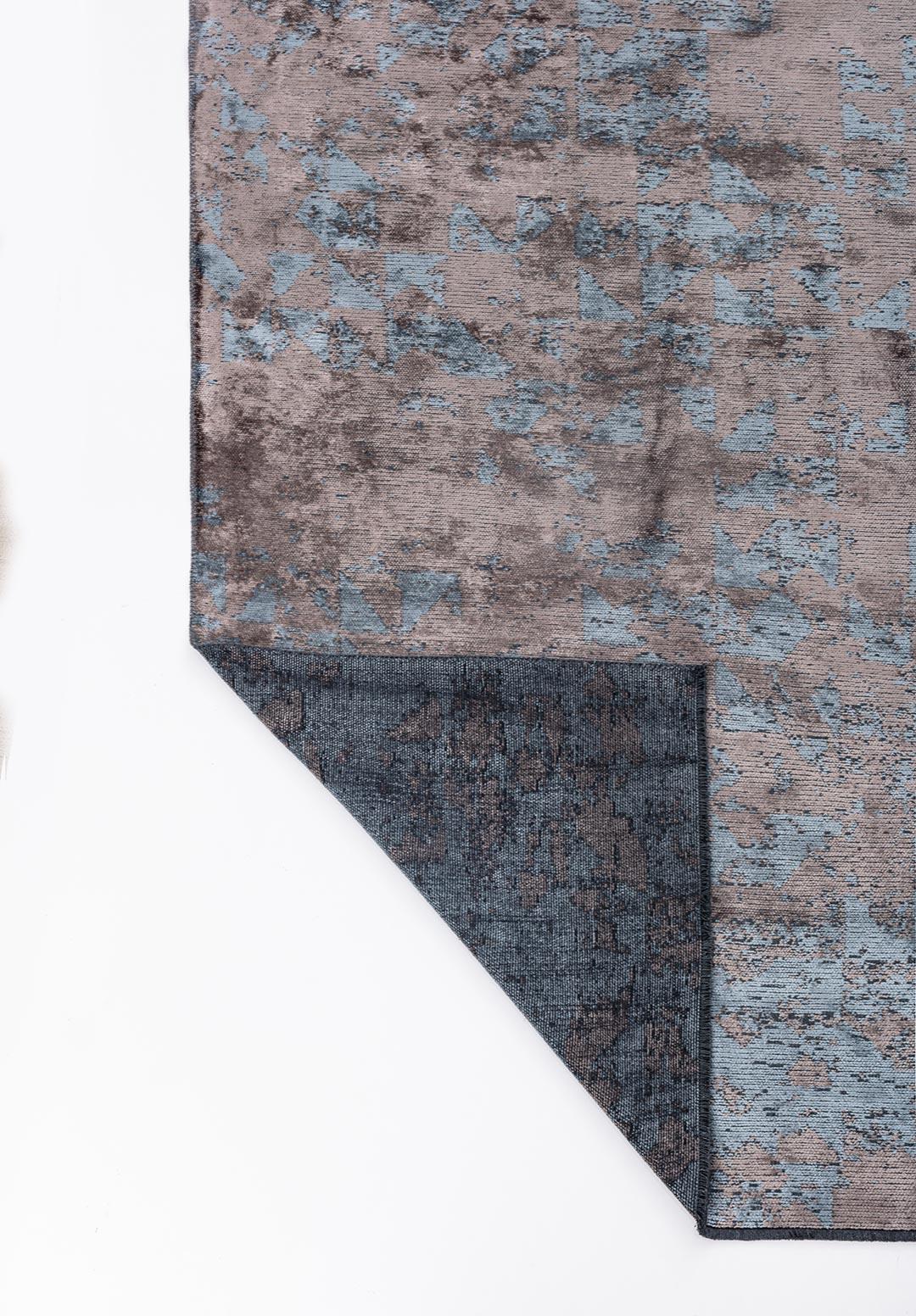 TRIANGLE KOYU GRİ - MAVİ HALI