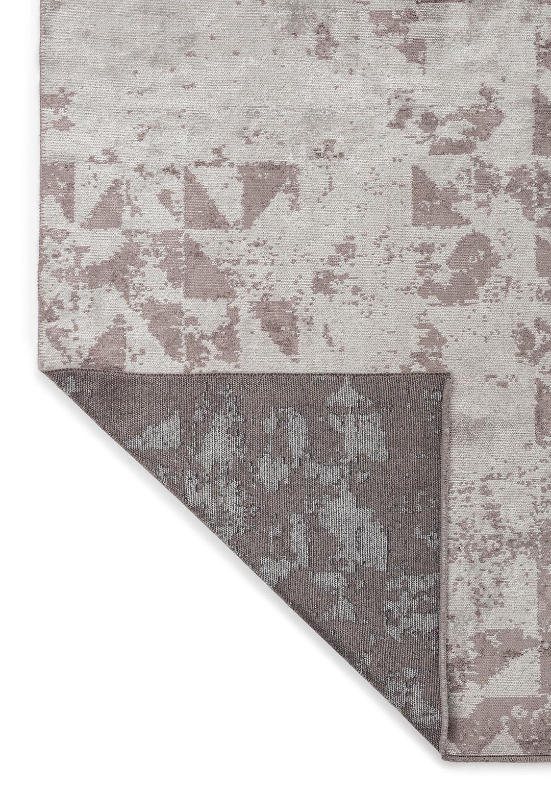 TRIANGLE LIGHT GREY - DARK GREY RUG
