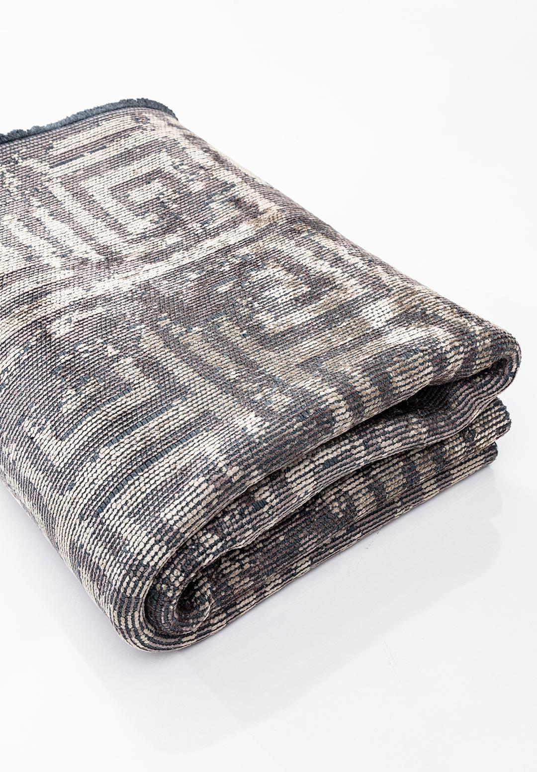 HELIX BEJ - KOYU GRİ HALI