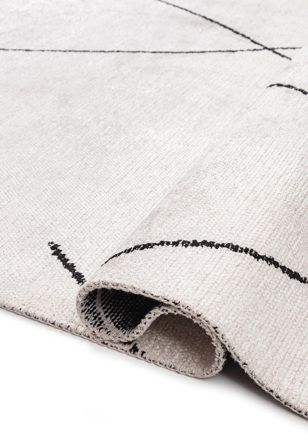 TRIBAL BLACK - ECRU RUG