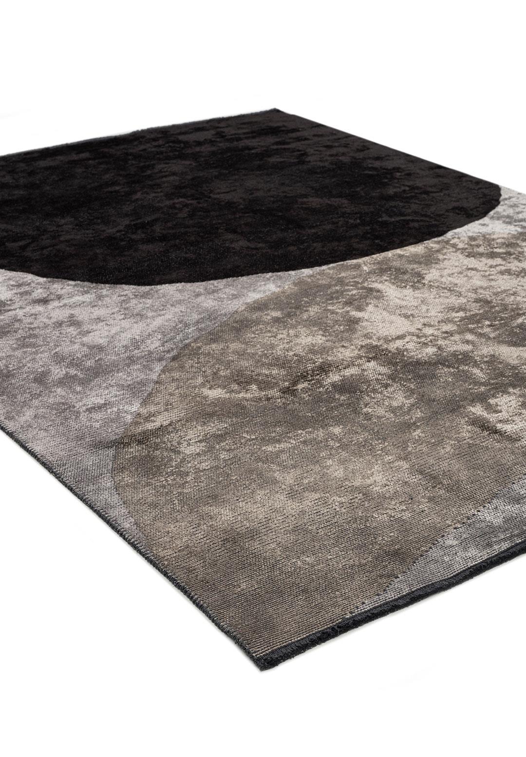 METEOR BLACK - NOUGAT - LIGHT GREY RUG