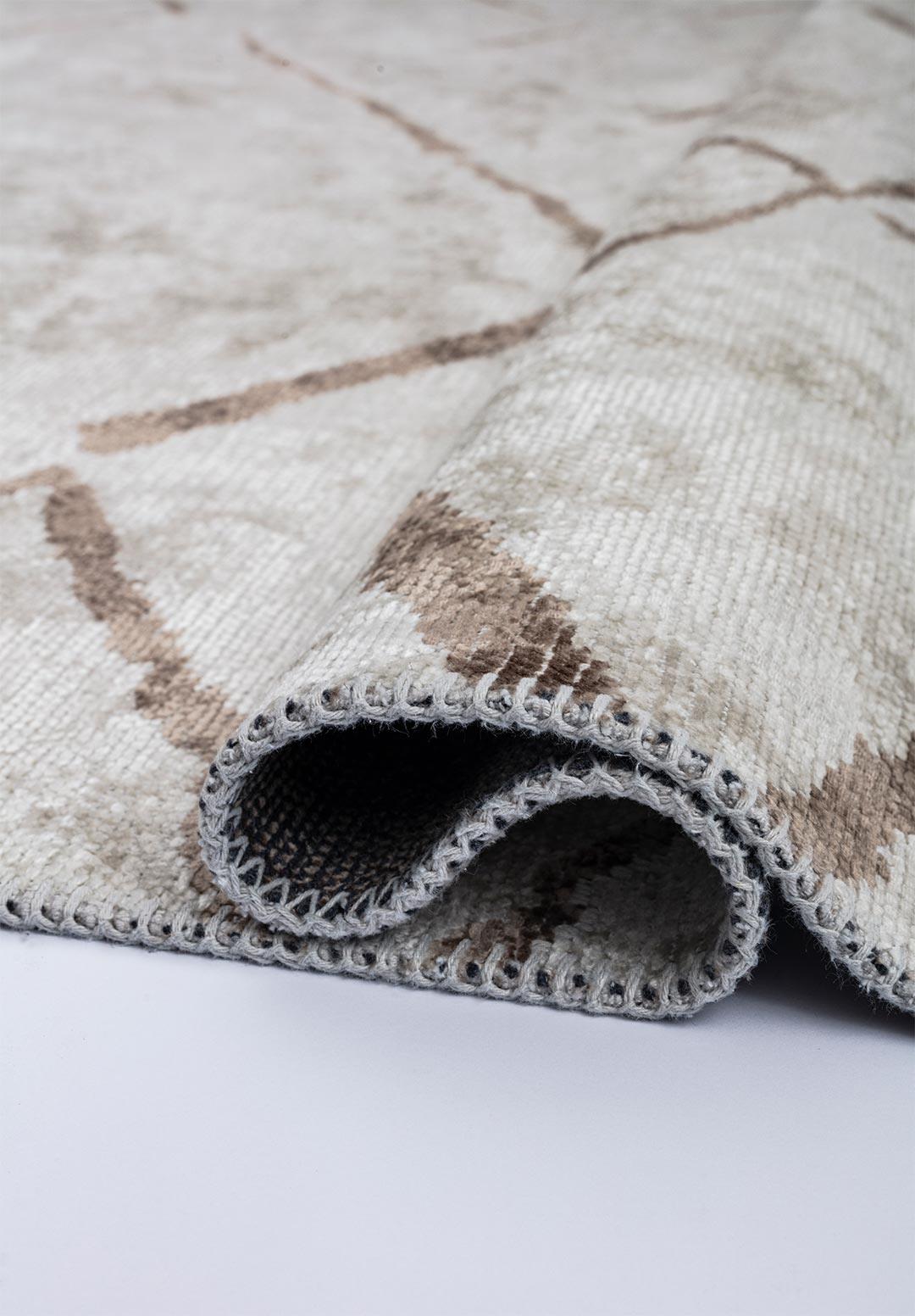 WAVE NOUGAT - ECRU RUG