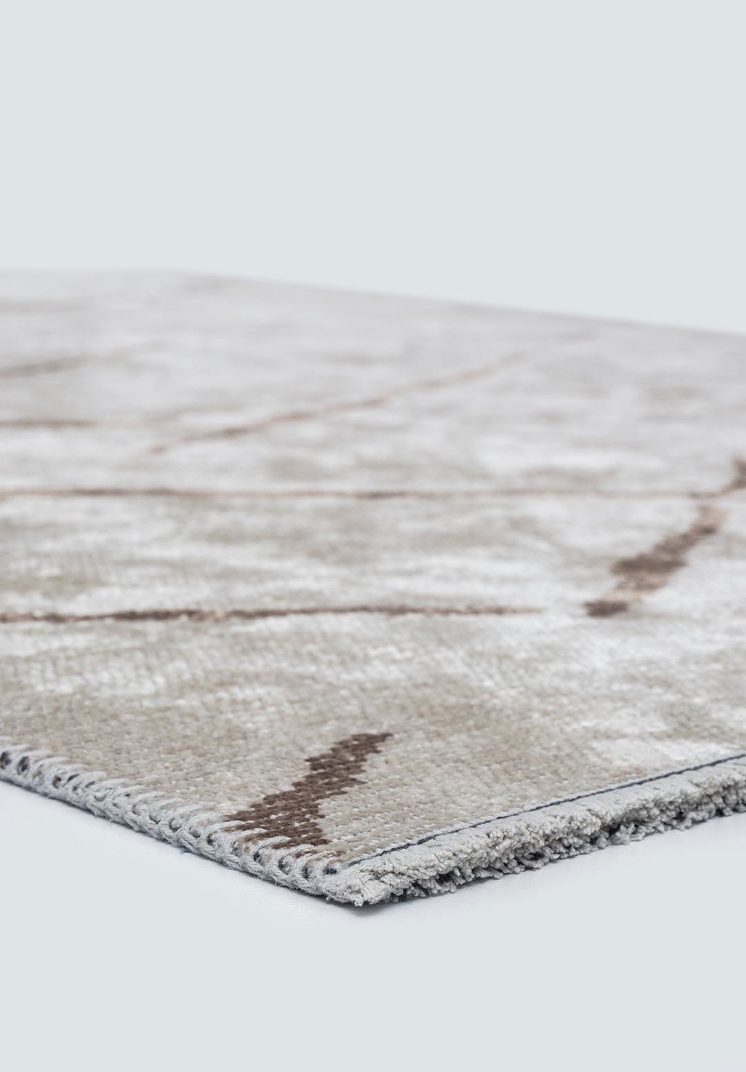 WAVE NOUGAT - ECRU RUG