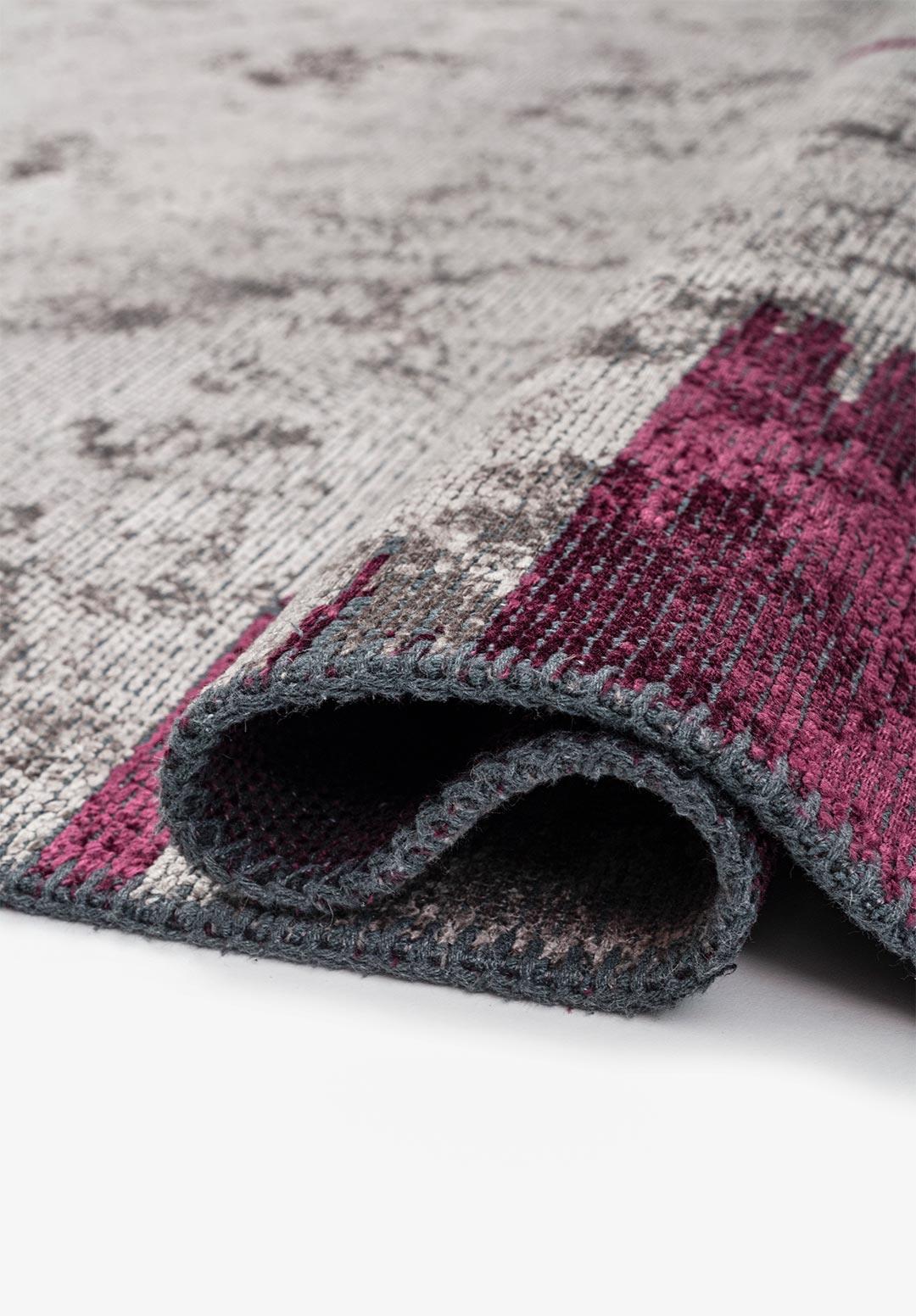 CAGE DARK GREY - DARK DAMSON RUG