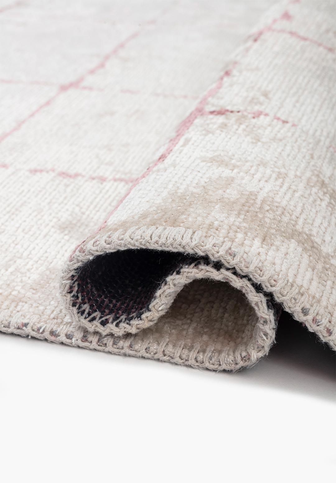 SCRATCH DAMSON - ECRU RUG