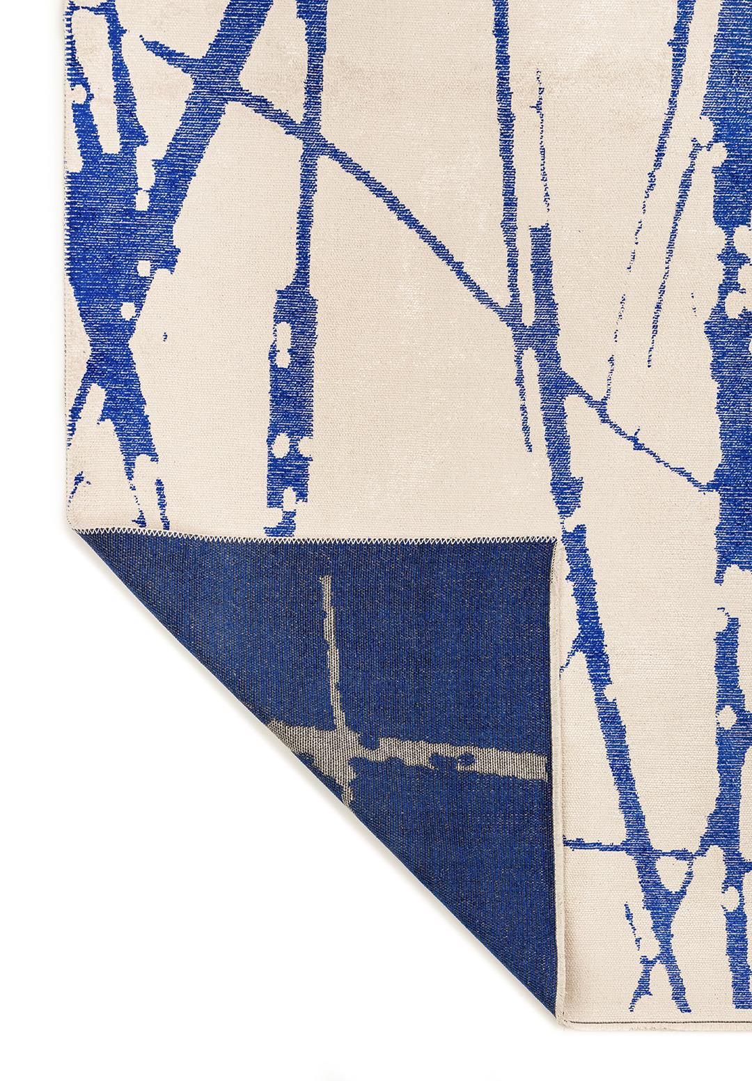 SKETCH SAX BLUE - ECRU RUG