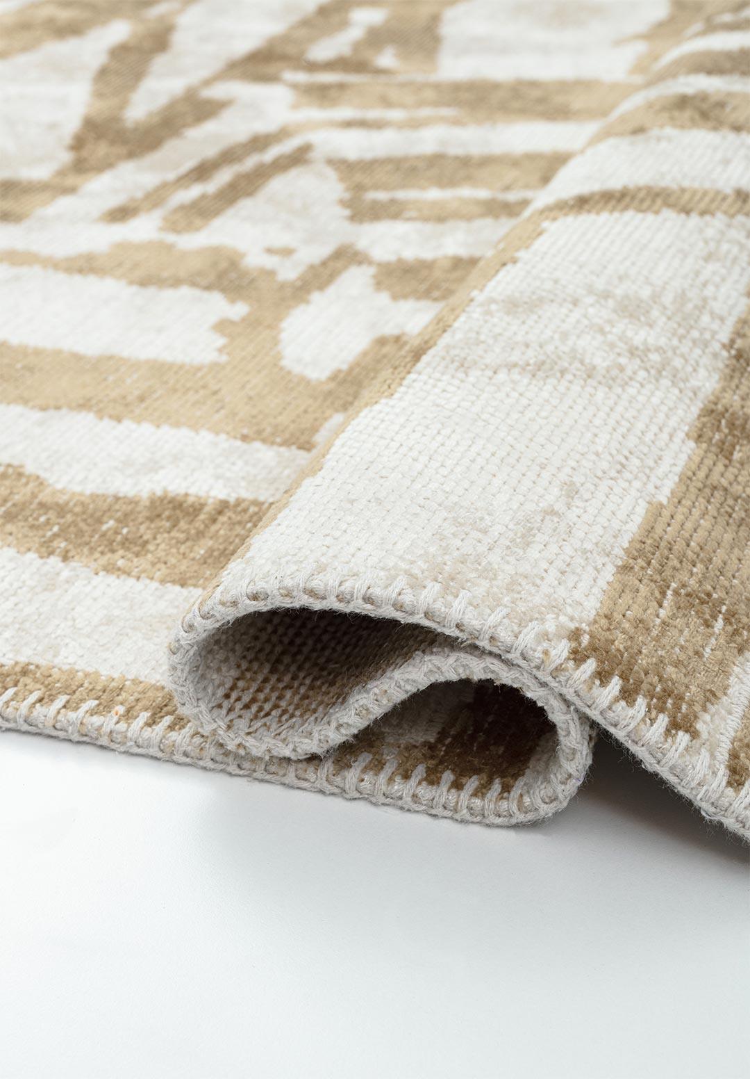 GRAFFITI DARK BEIGE - ECRU RUG