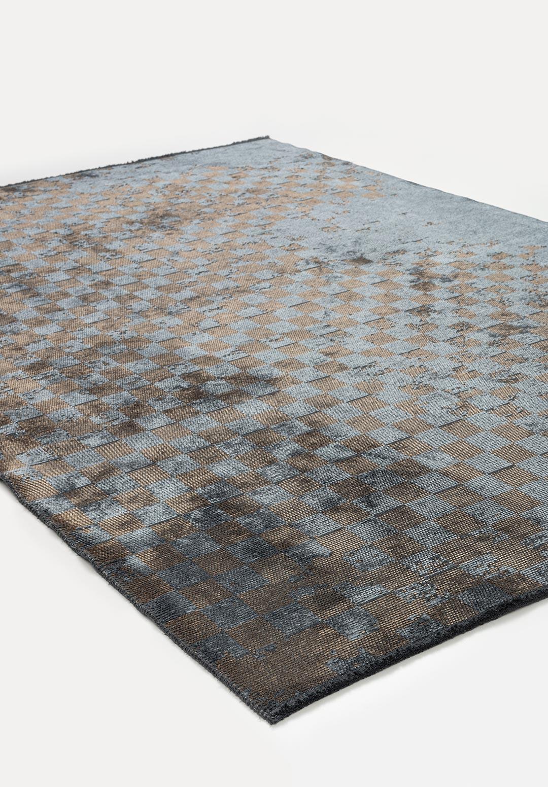 CRUST DARK BEIGE - BLUE RUG