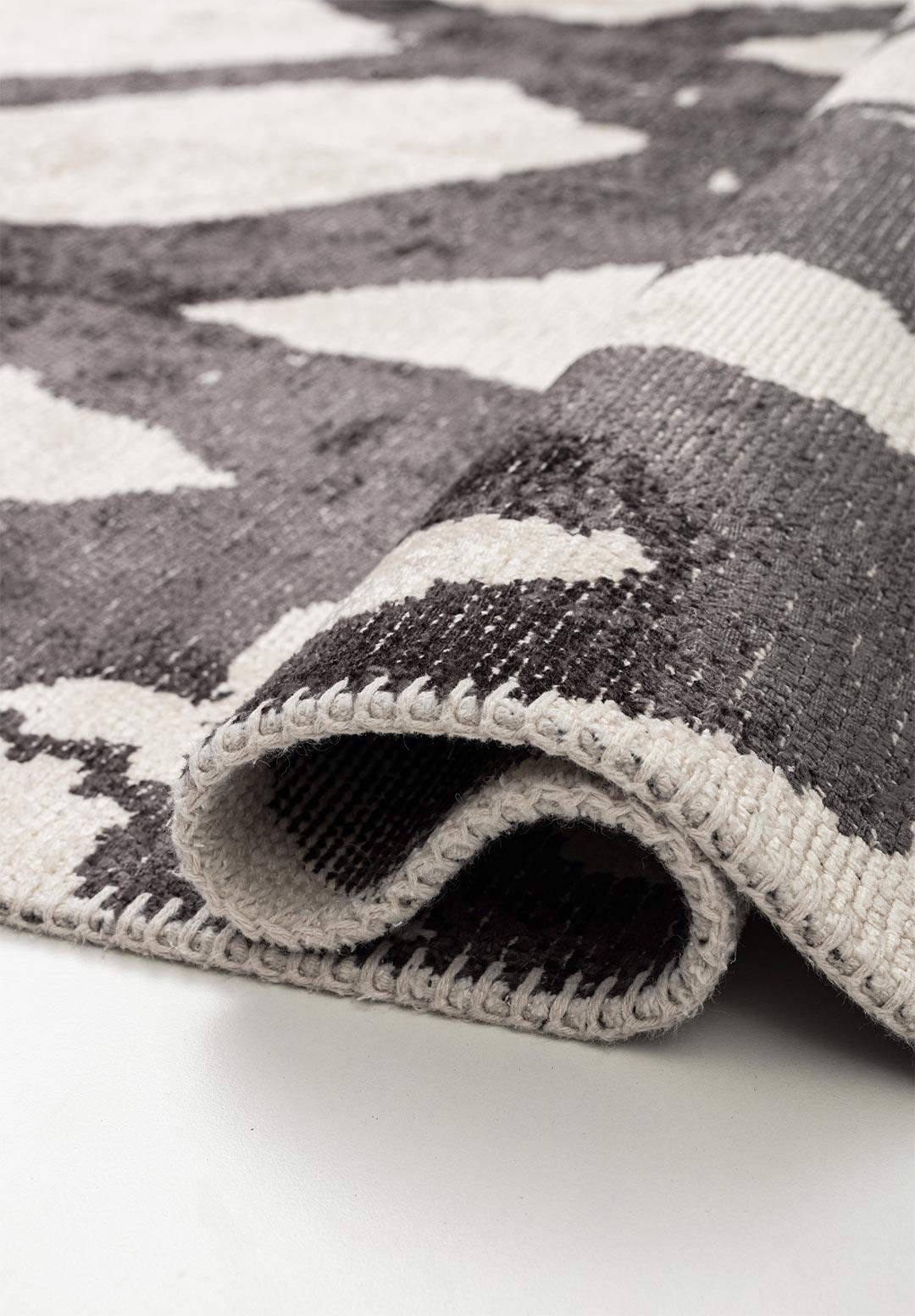 BRANCH CHARCOAL - ECRU RUG