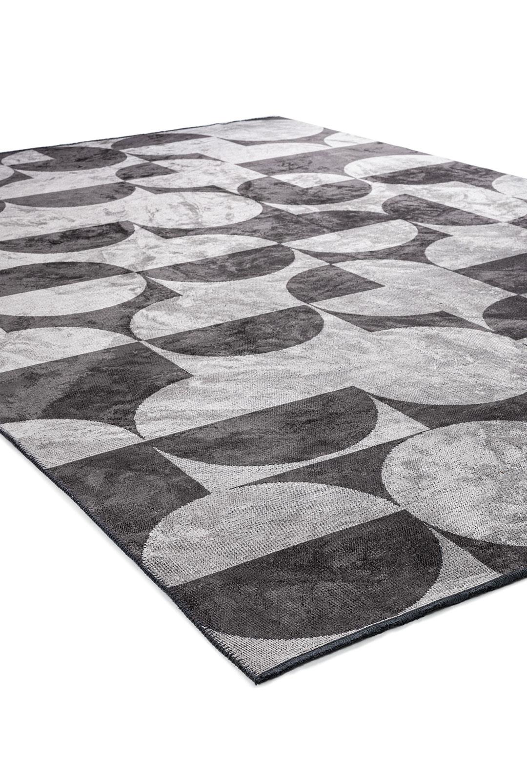 CIRCLE CHARCOAL - LIGHT CREAM RUG