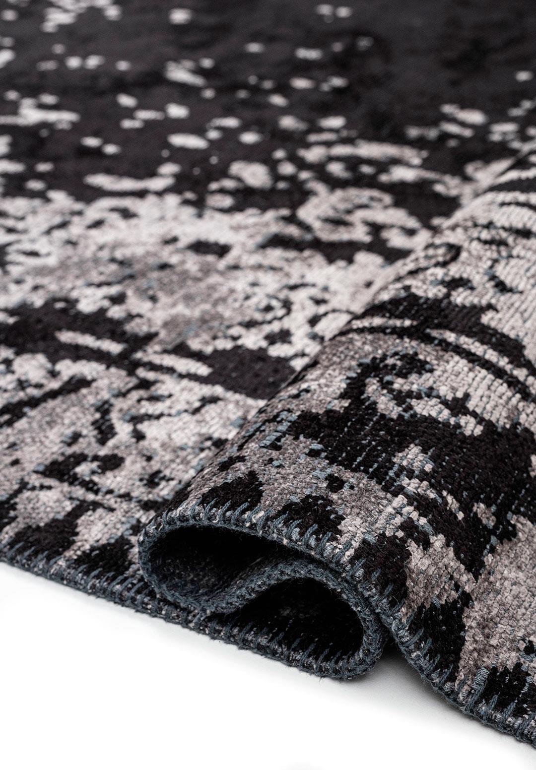 TREASURE BLACK - LIGHT GREY RUG