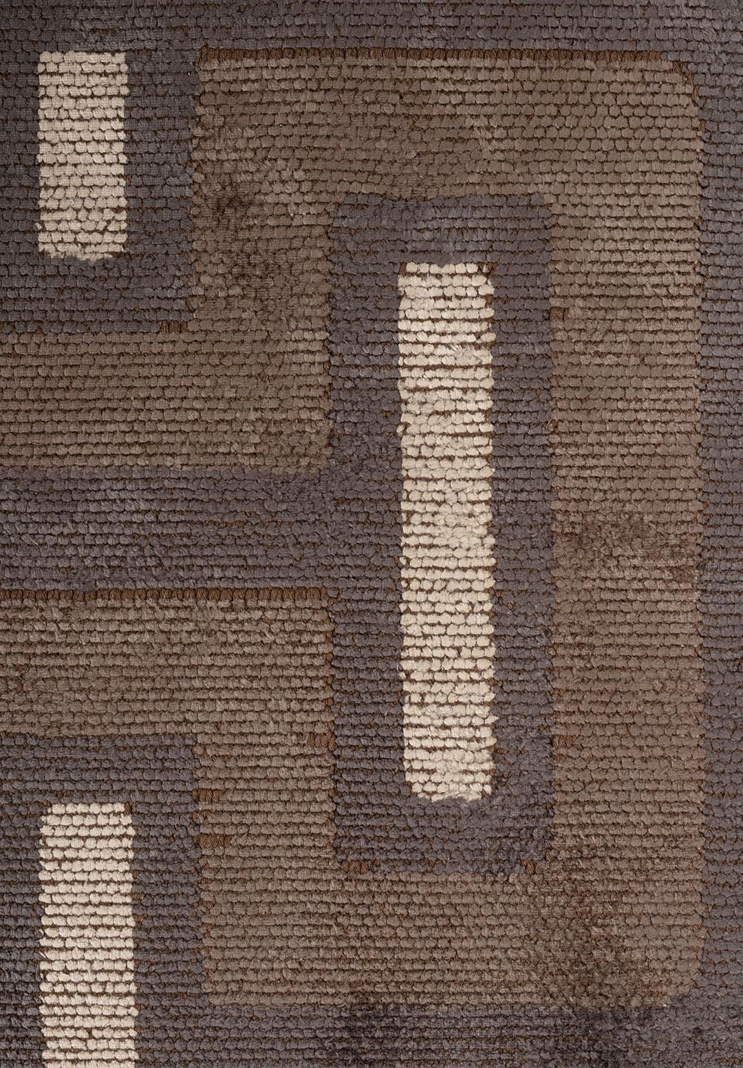 CHARM CHARCOAL - DARK MINK - BONE RUG