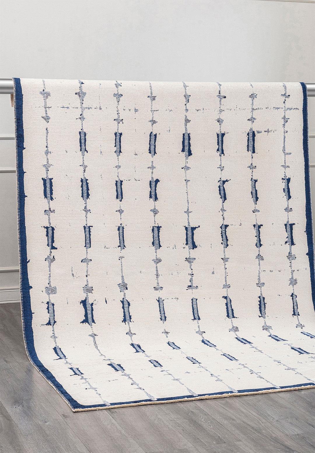 MAYA KOYU LACİVERT - LACİVERT - BEYAZ HALI