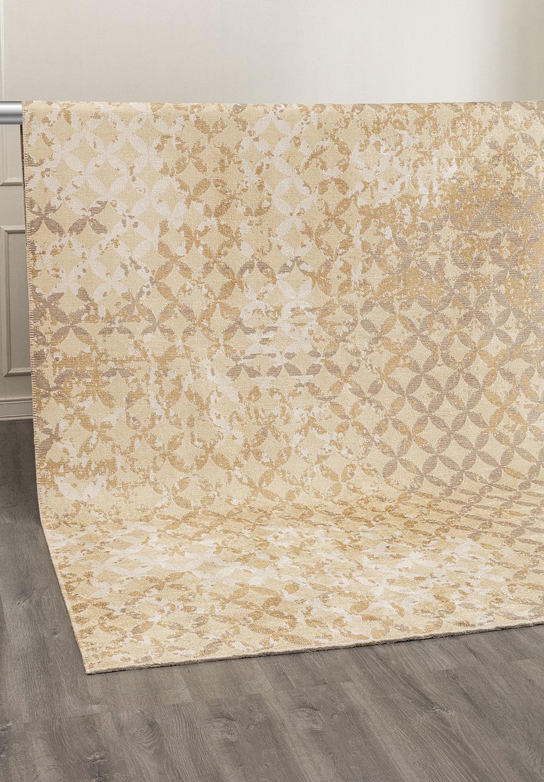LILY NOUGAT - DARK BEIGE - CREAM - ECRU RUG