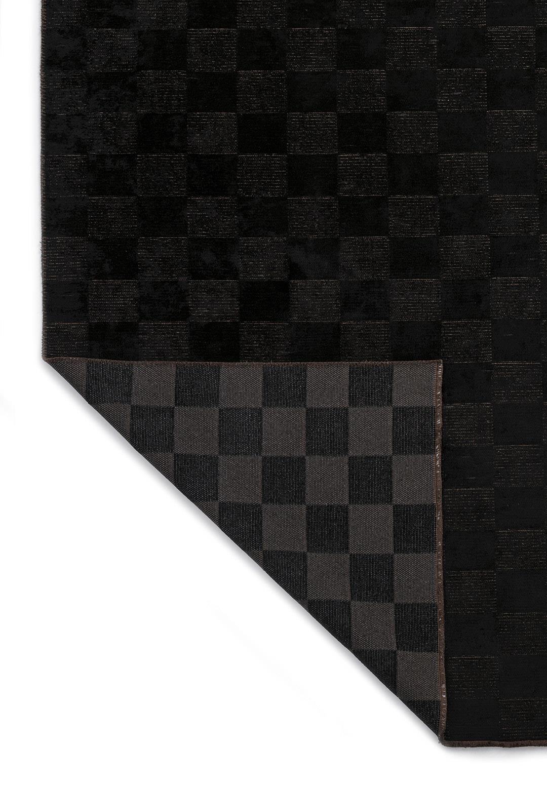 CHECKERS BLACK RUG