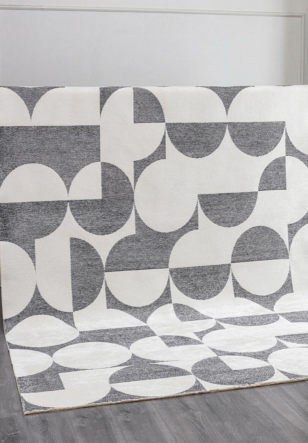 CIRCLE BLACK - WHITE RUG