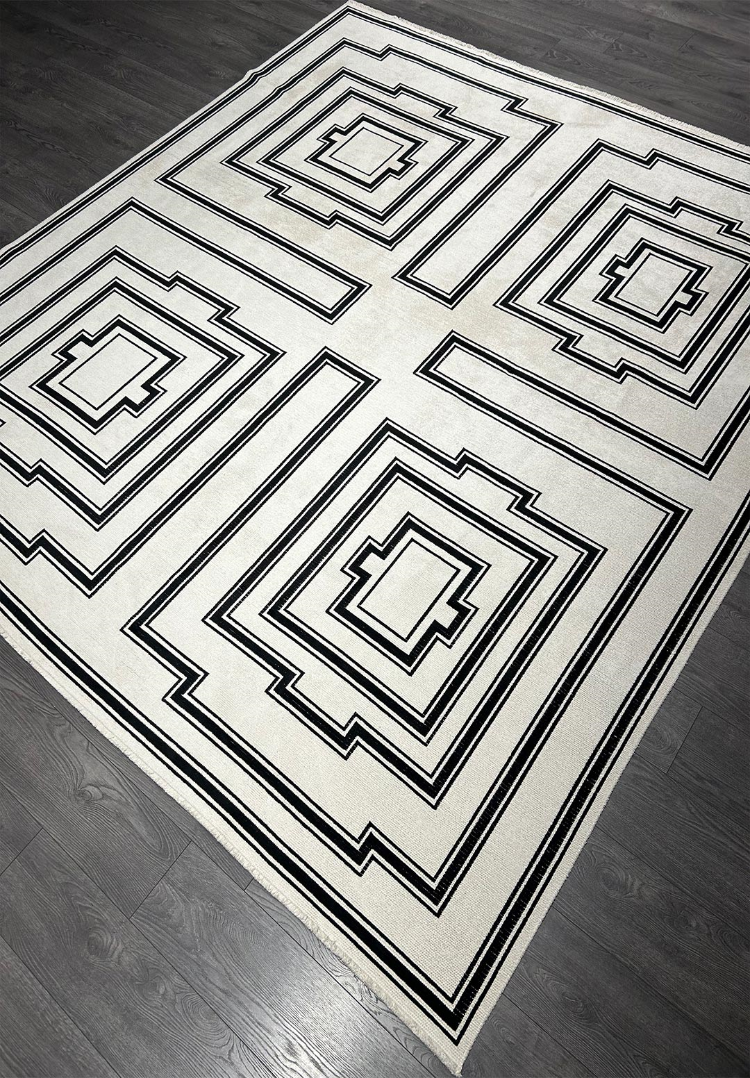 ETHNIQUE 265X265 CM HALI
