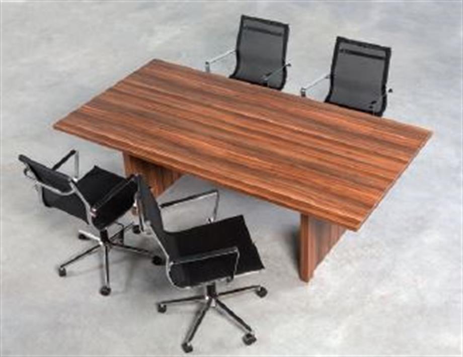 ETNA TOPLANTI MASA TAKIMI