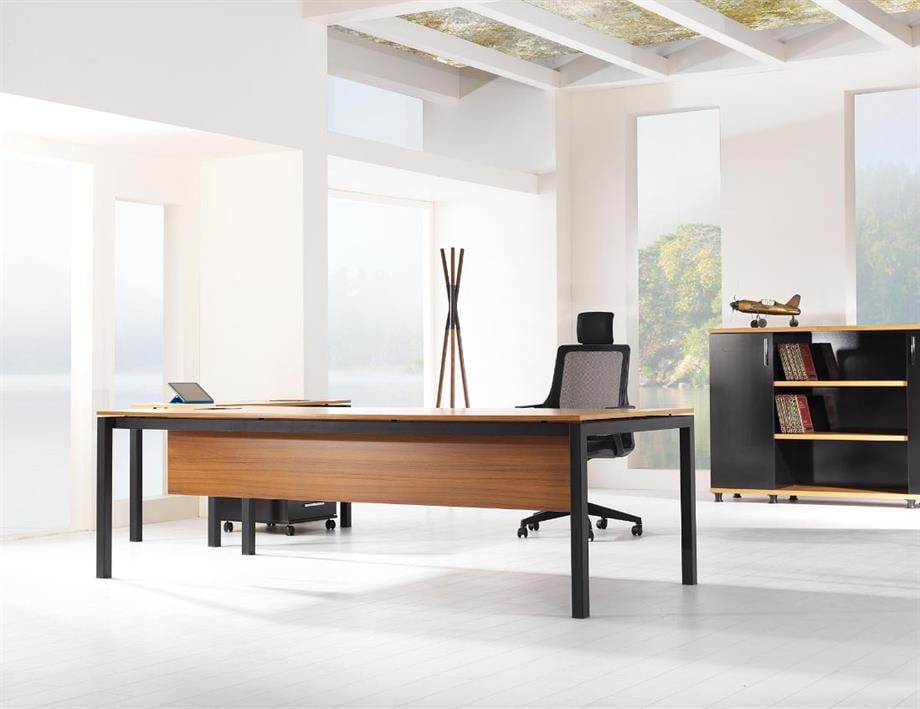 TETRA YÖNETİCİ ÇALIŞMA MASASI 180CM