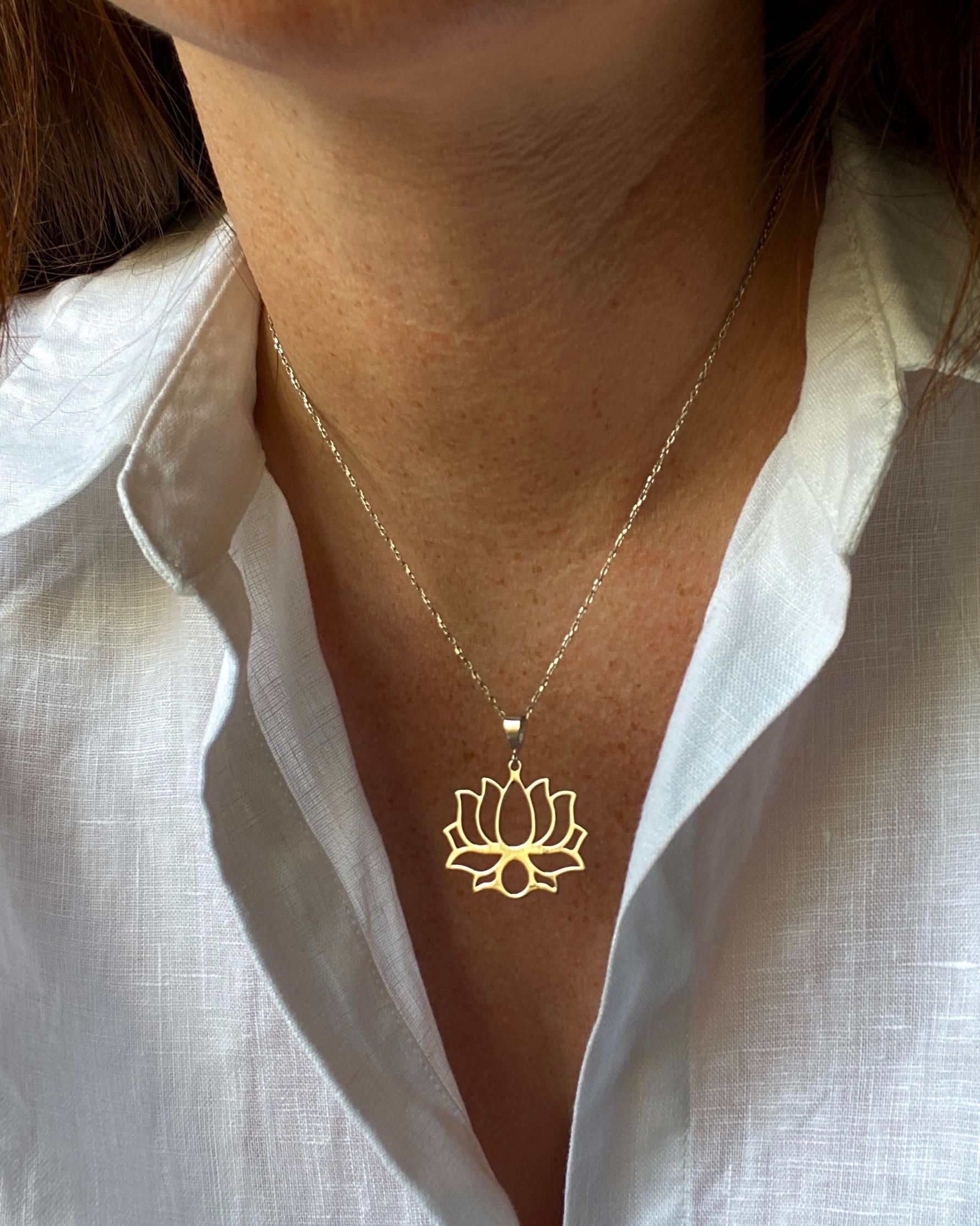 925 Ayar Gümüş Ada Lotus Kolye-Orta Boy-Silver