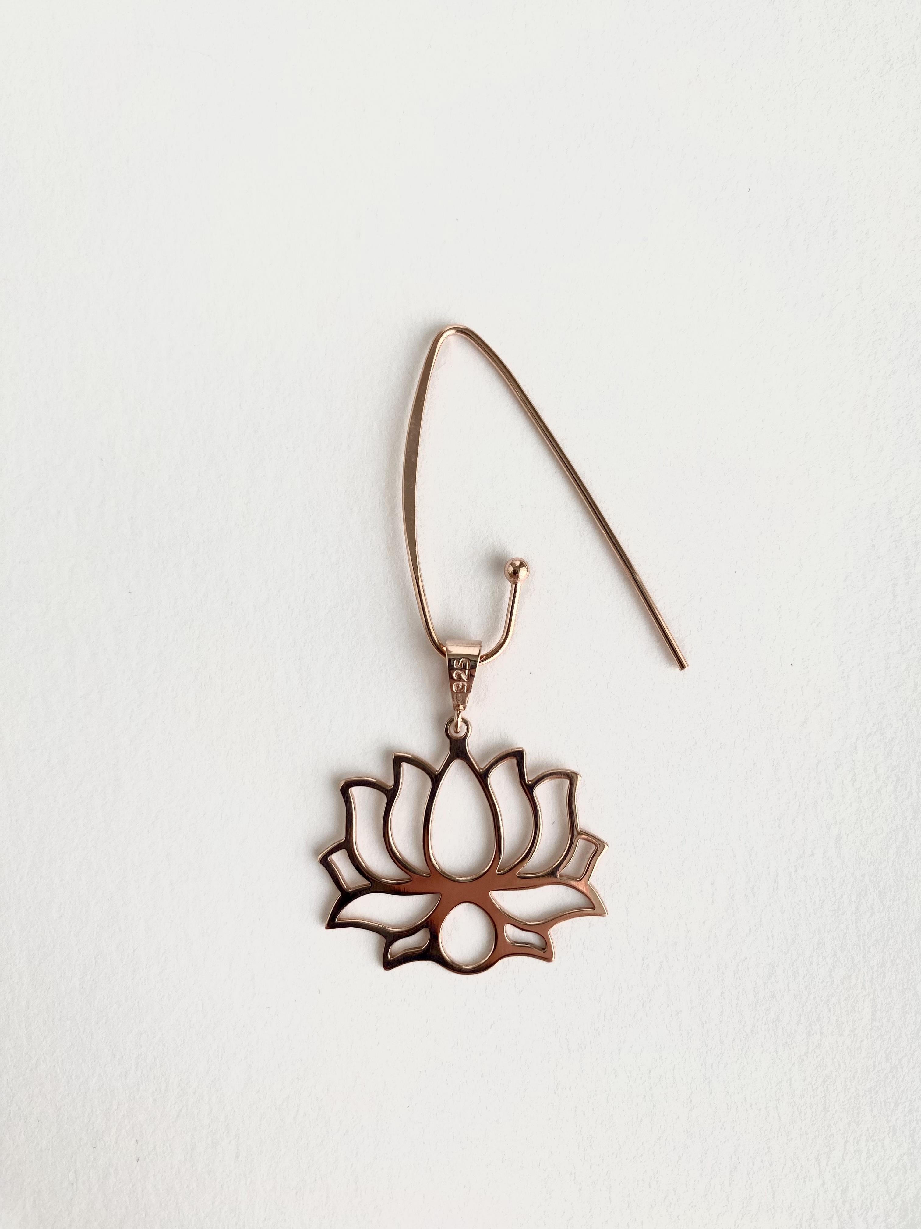 925 Ayar Gümüş Ada Lotus Küpe - Orta Boy-Rose