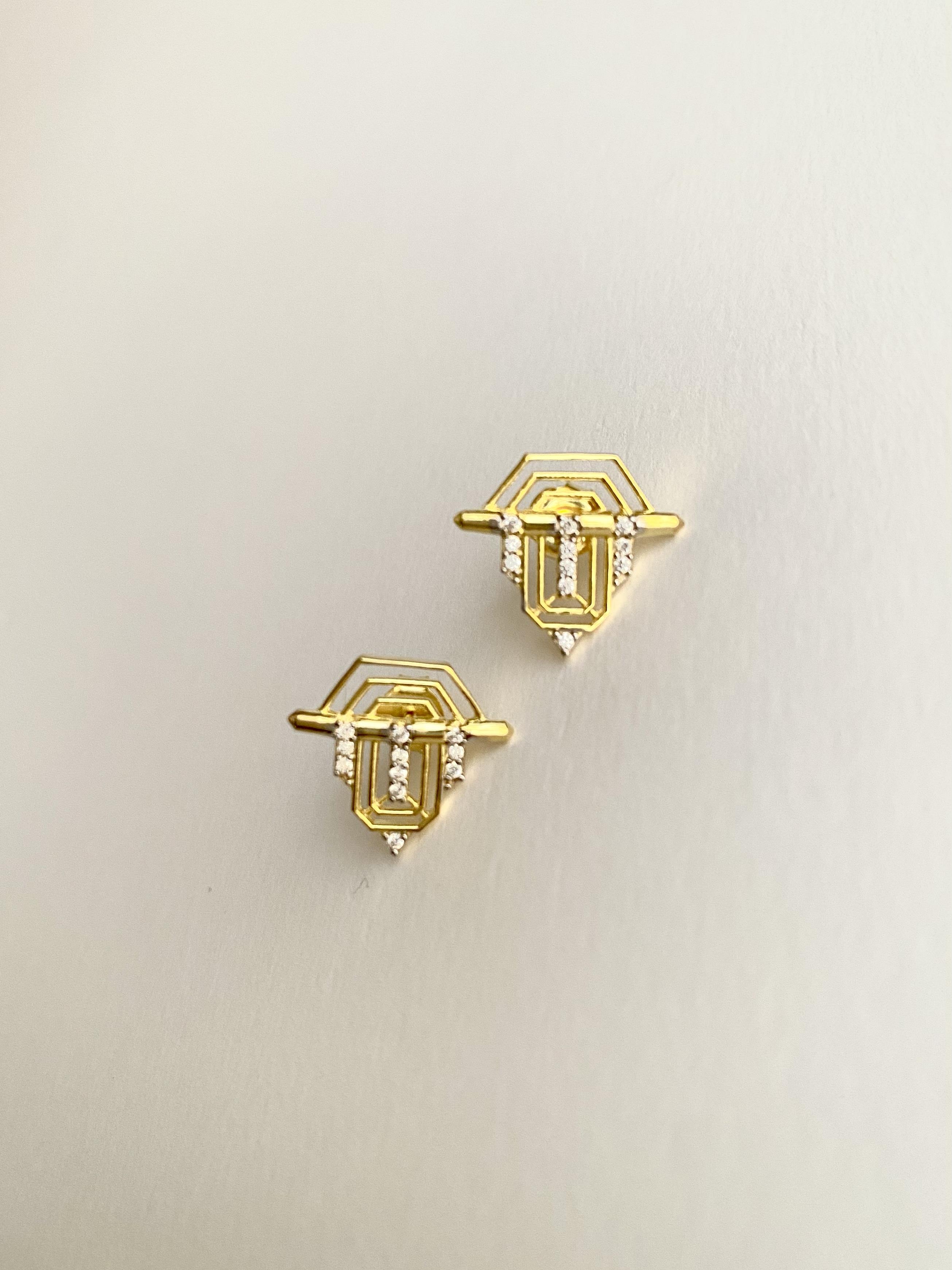 925 Ayar Gümüş Avukat Leyla Model Küpe