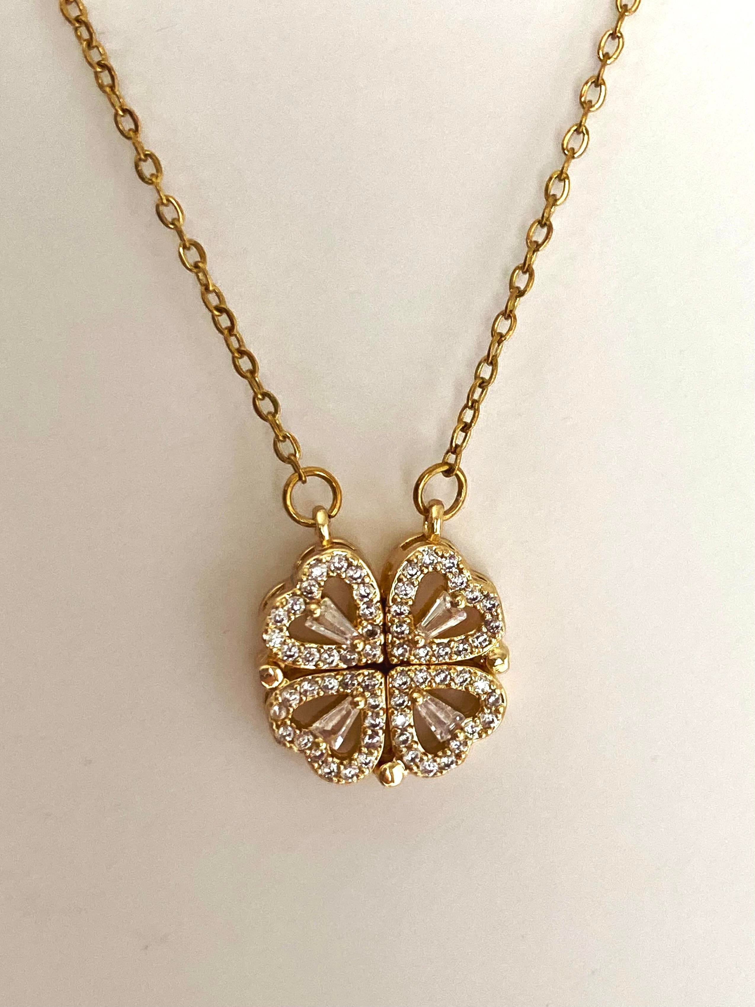 Açılan Yonca Çelik Kolye - Gold