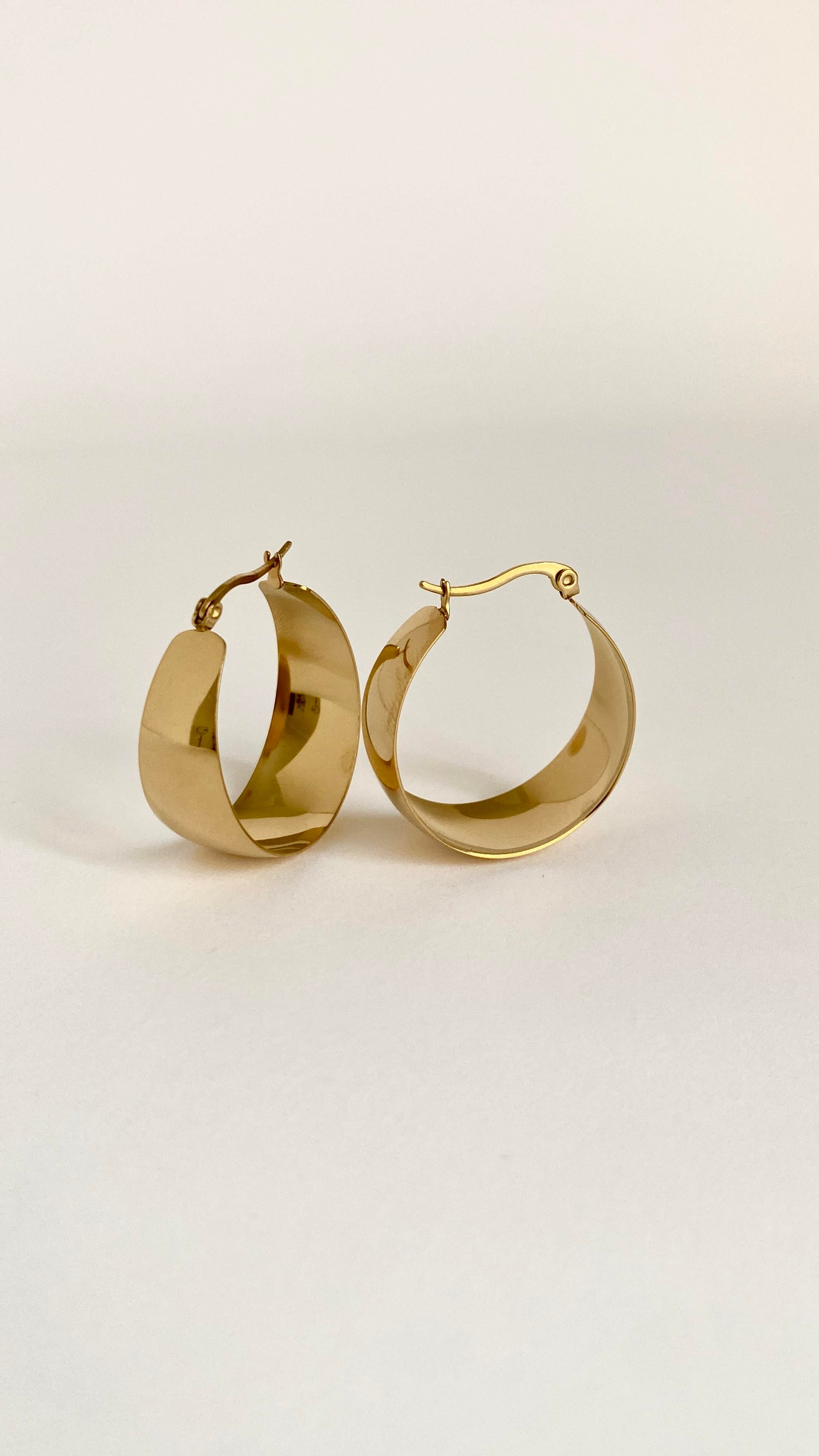 Çelik Geniş Halka Küpe