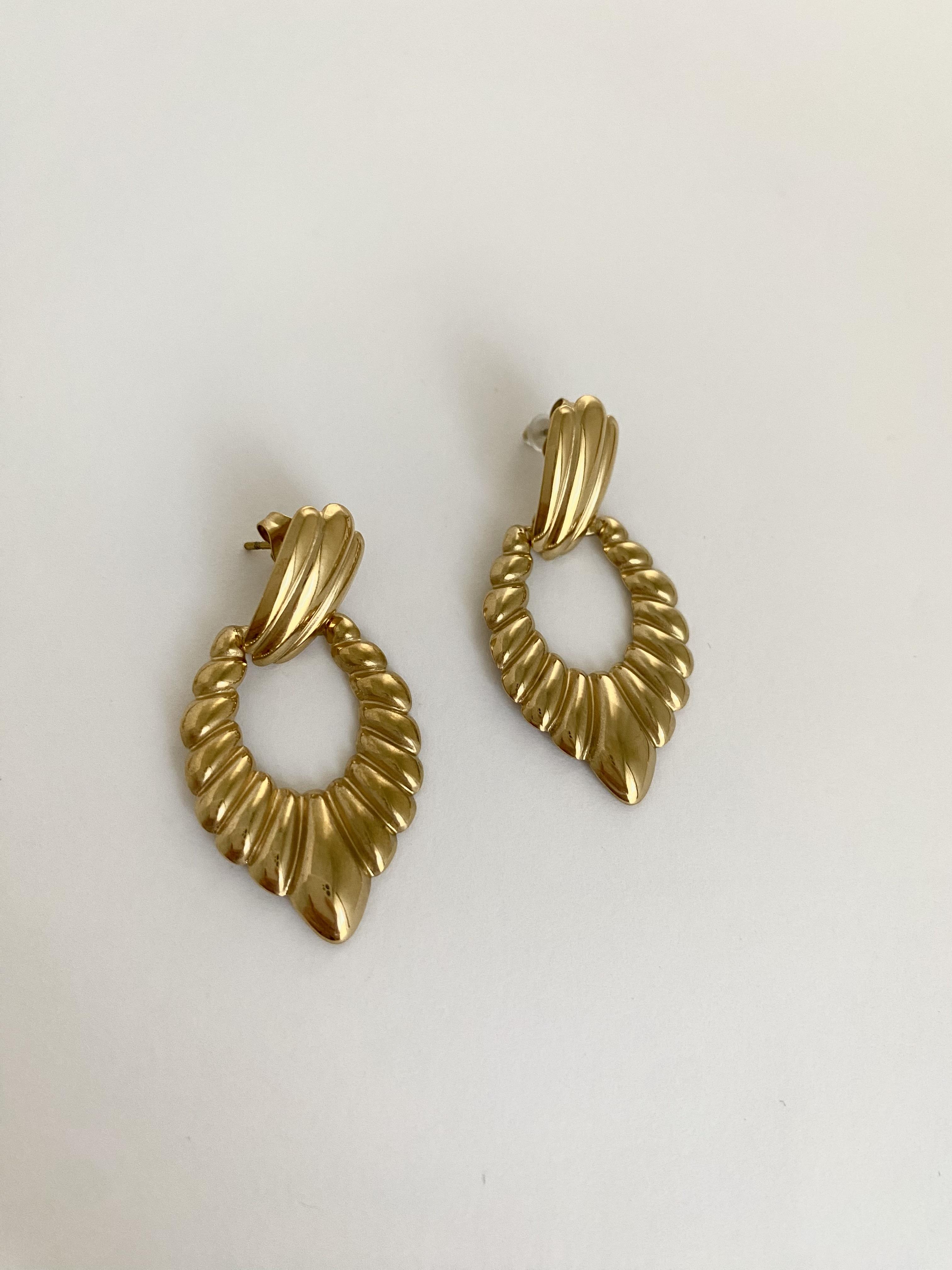 Çelik Sallantılı Vintage Küpe