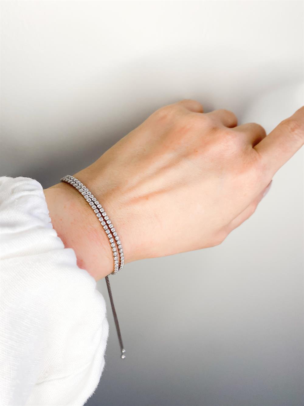 Çift Sıra Su Yolu 18 Ayar Beyaz Altın Kaplama Gümüş Ayarlanabilir Bileklik