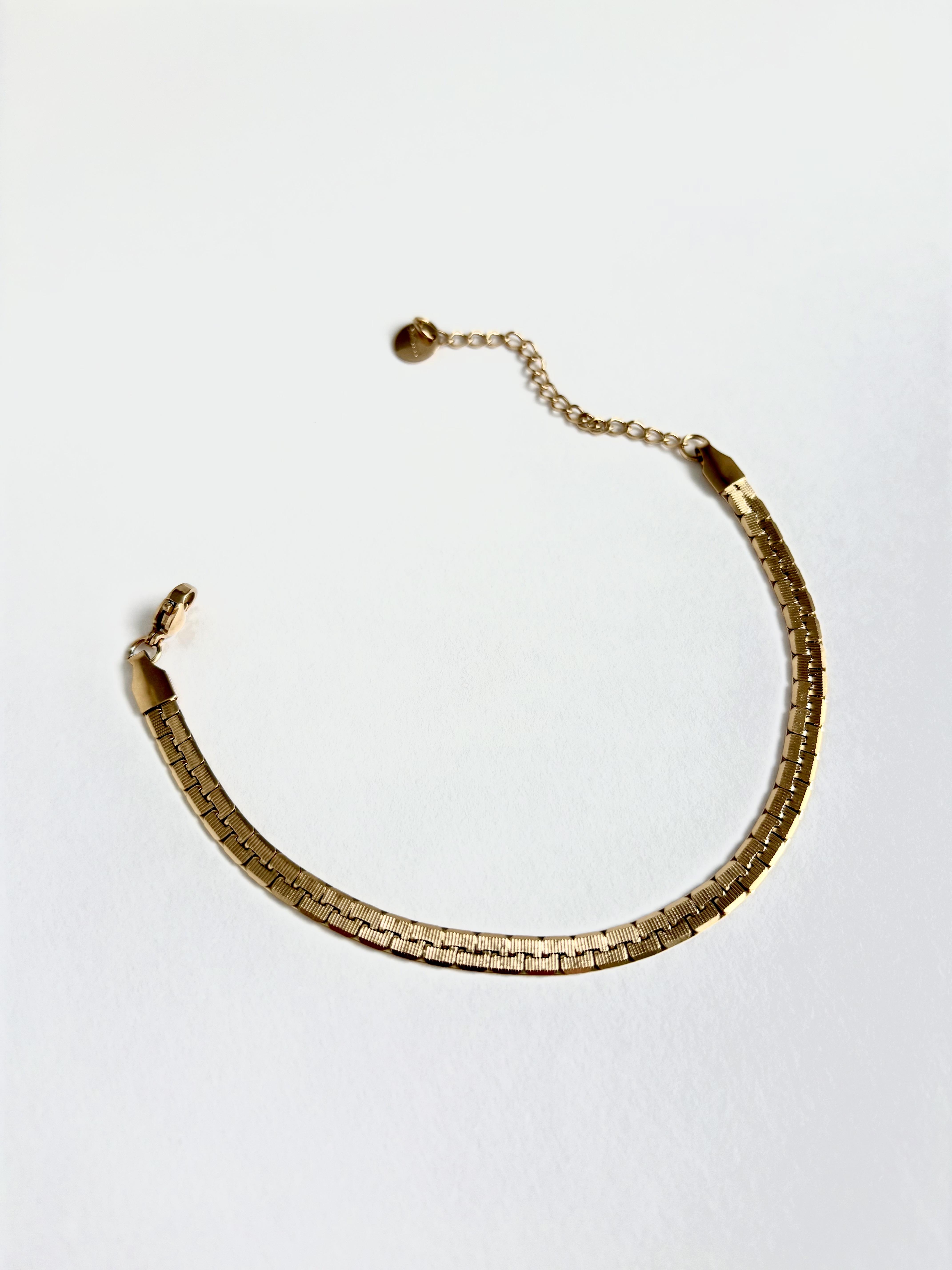 Modern Örgü Çelik Bileklik