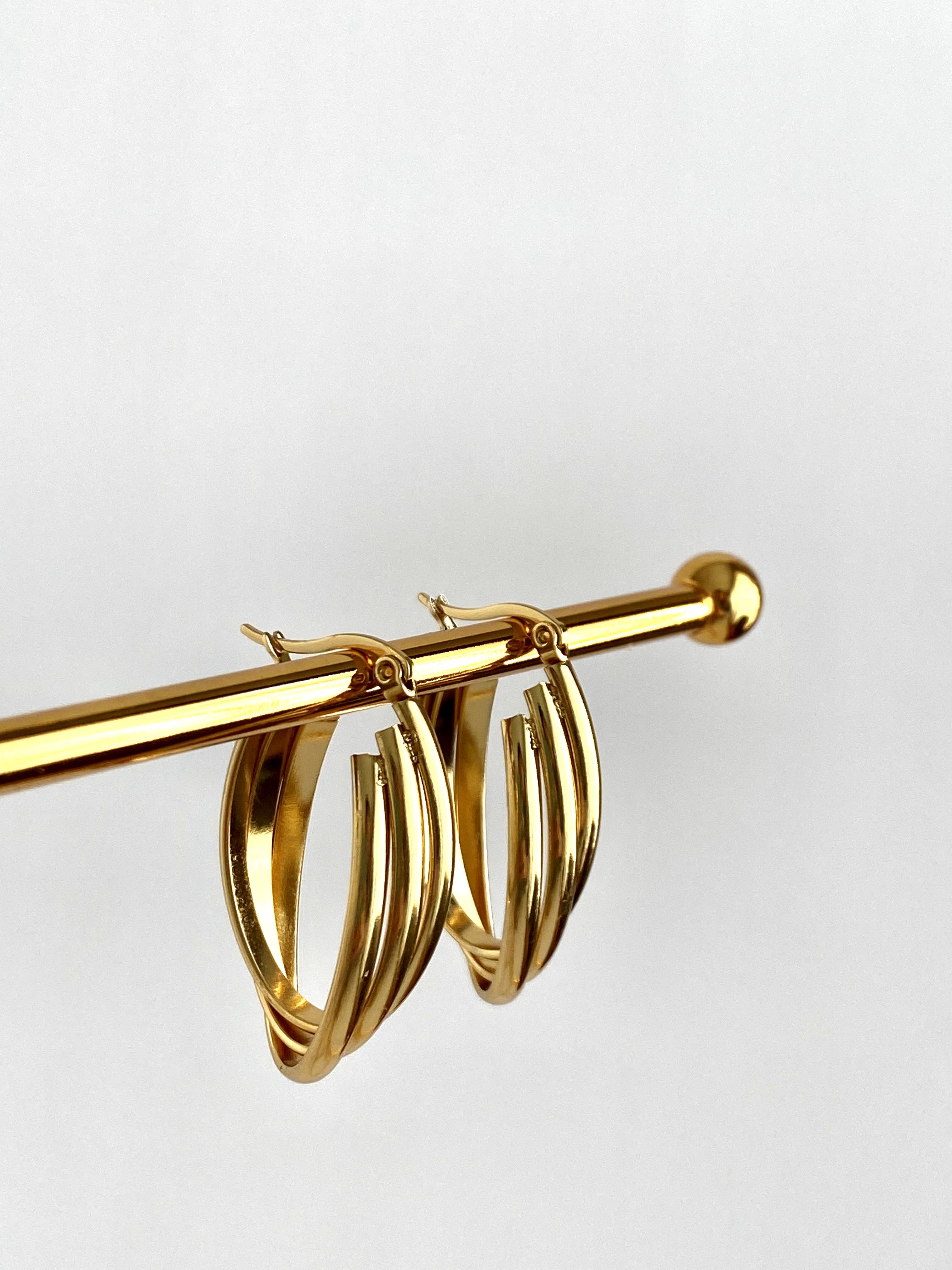 Üçlü Trinity Gold Çelik Oval Küpe