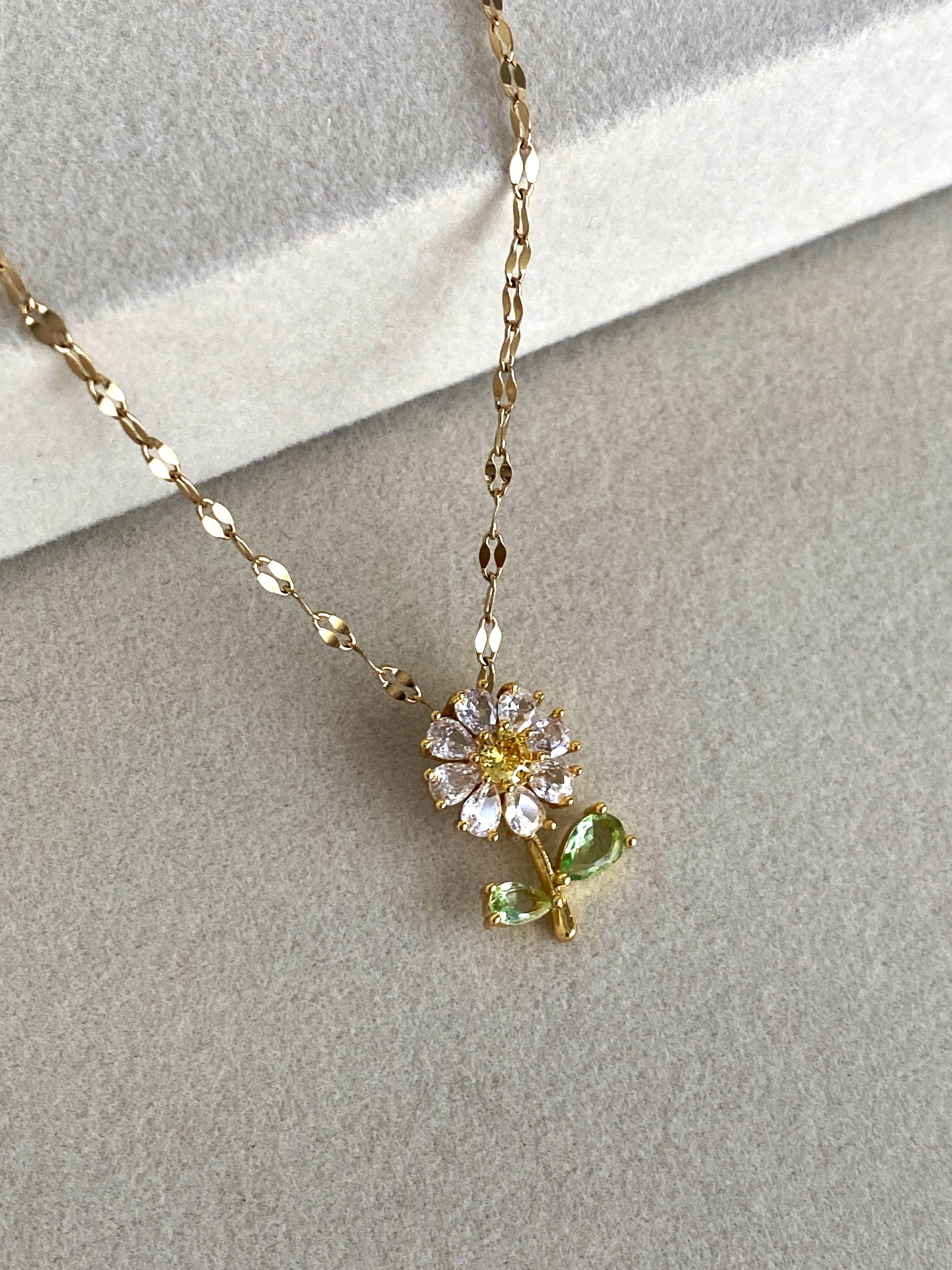 Zirkon Taşlı Papatya Çelik Kolye - Gold