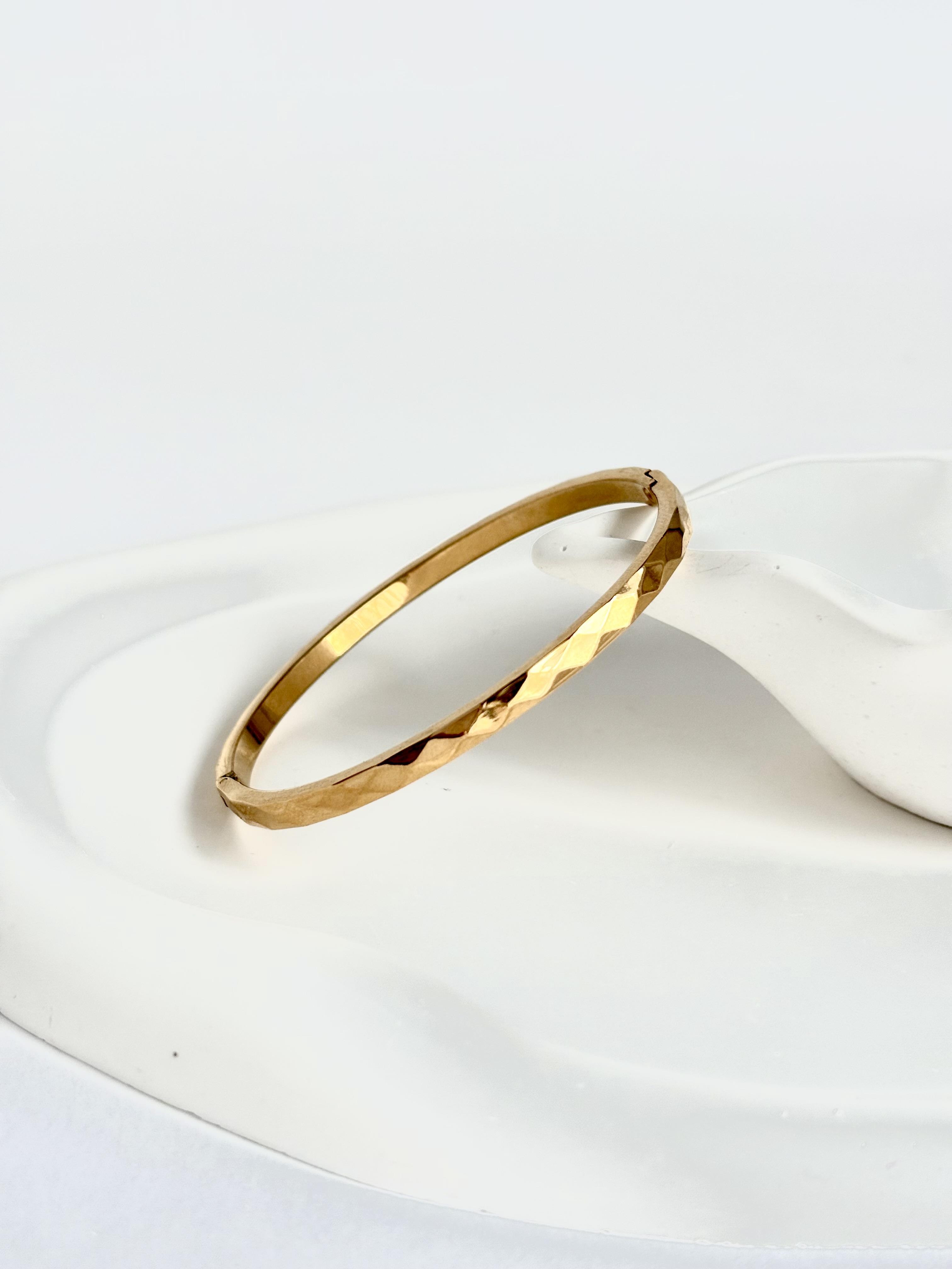 Baklava Desen İnce Çelik Bileklik