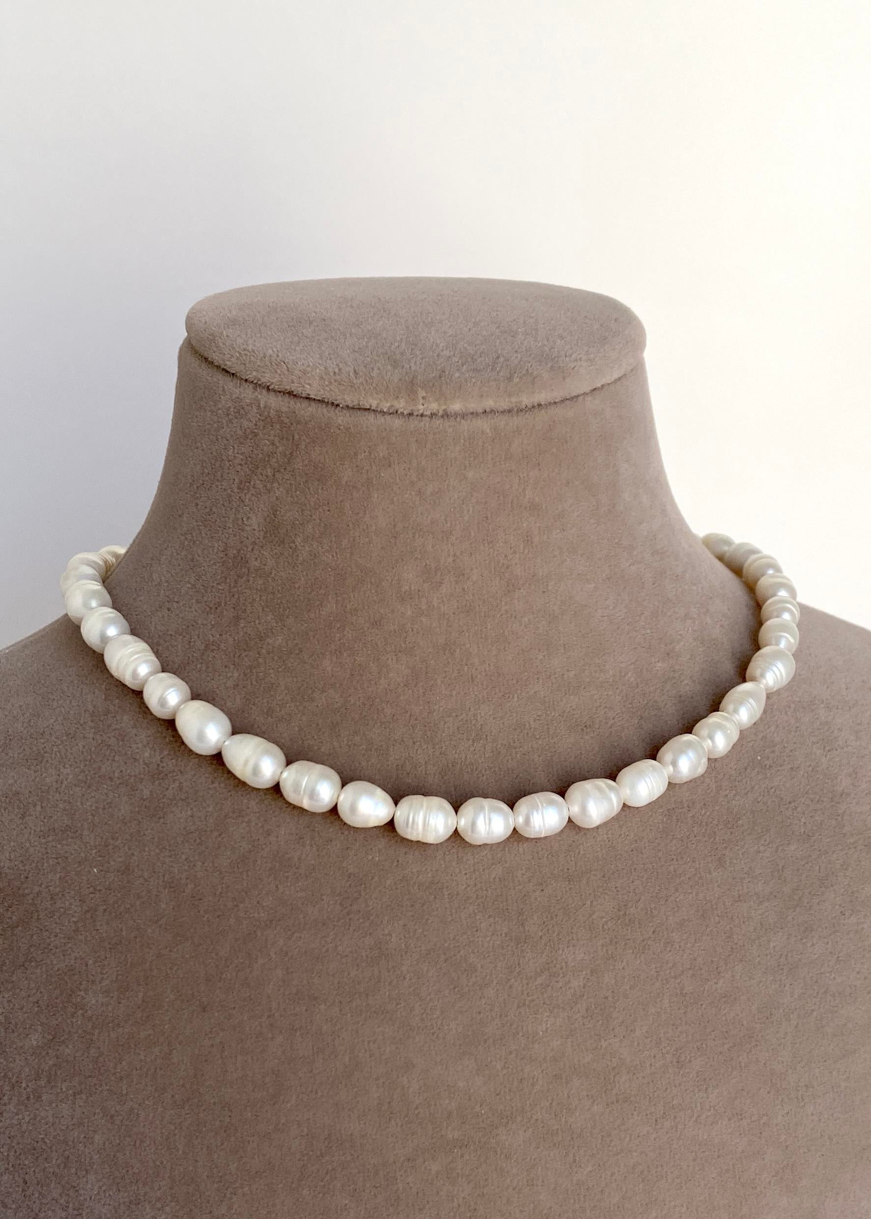 Beyaz Orta Arpa Gerçek İnci Kolye