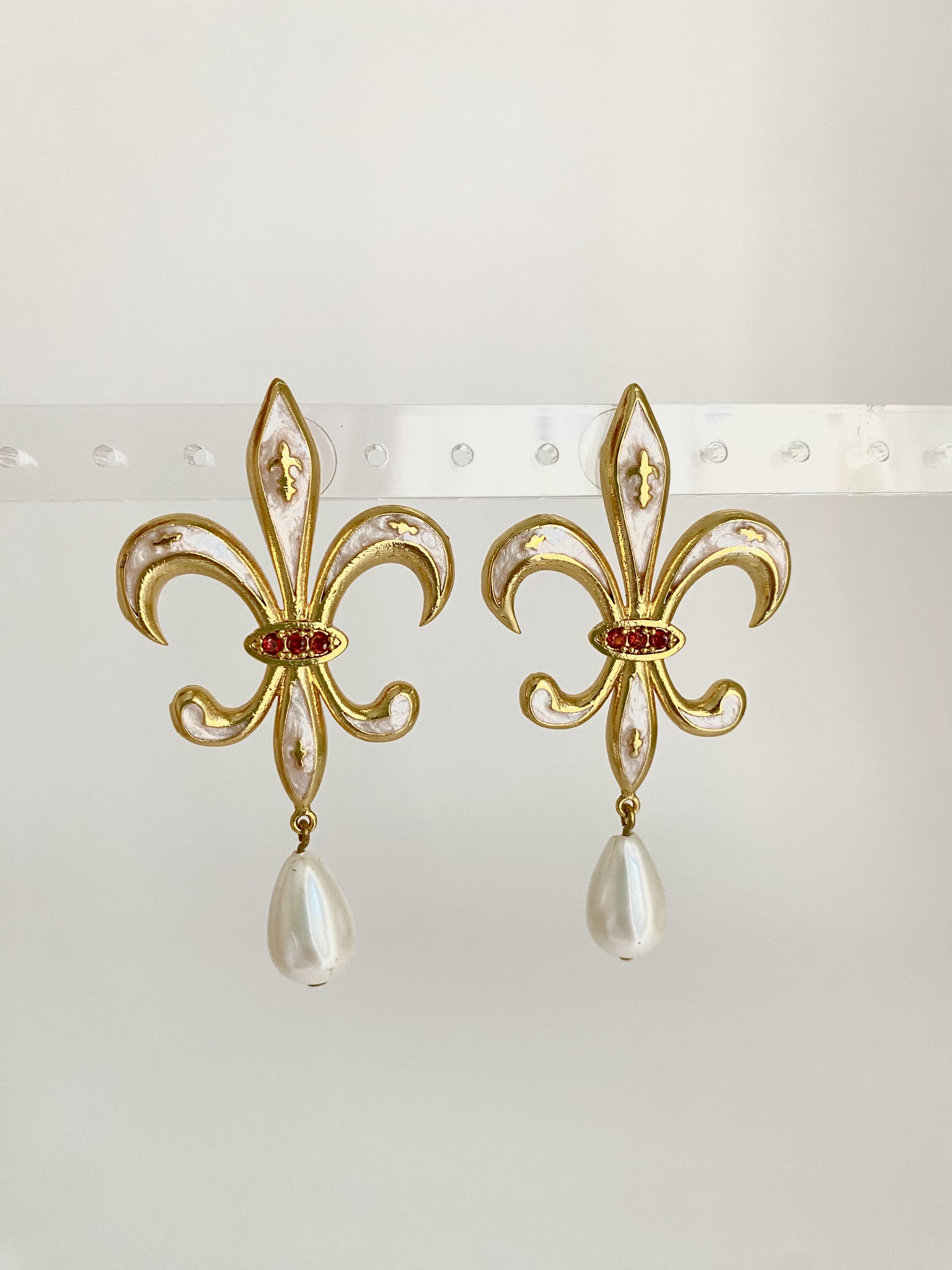 İncili Fransız Zambağı Küpe - Krem