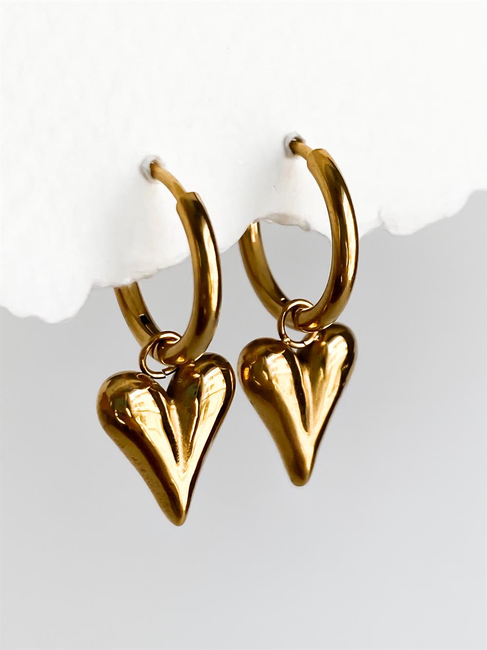 Kalpli Charm Çelik Küpe - Gold