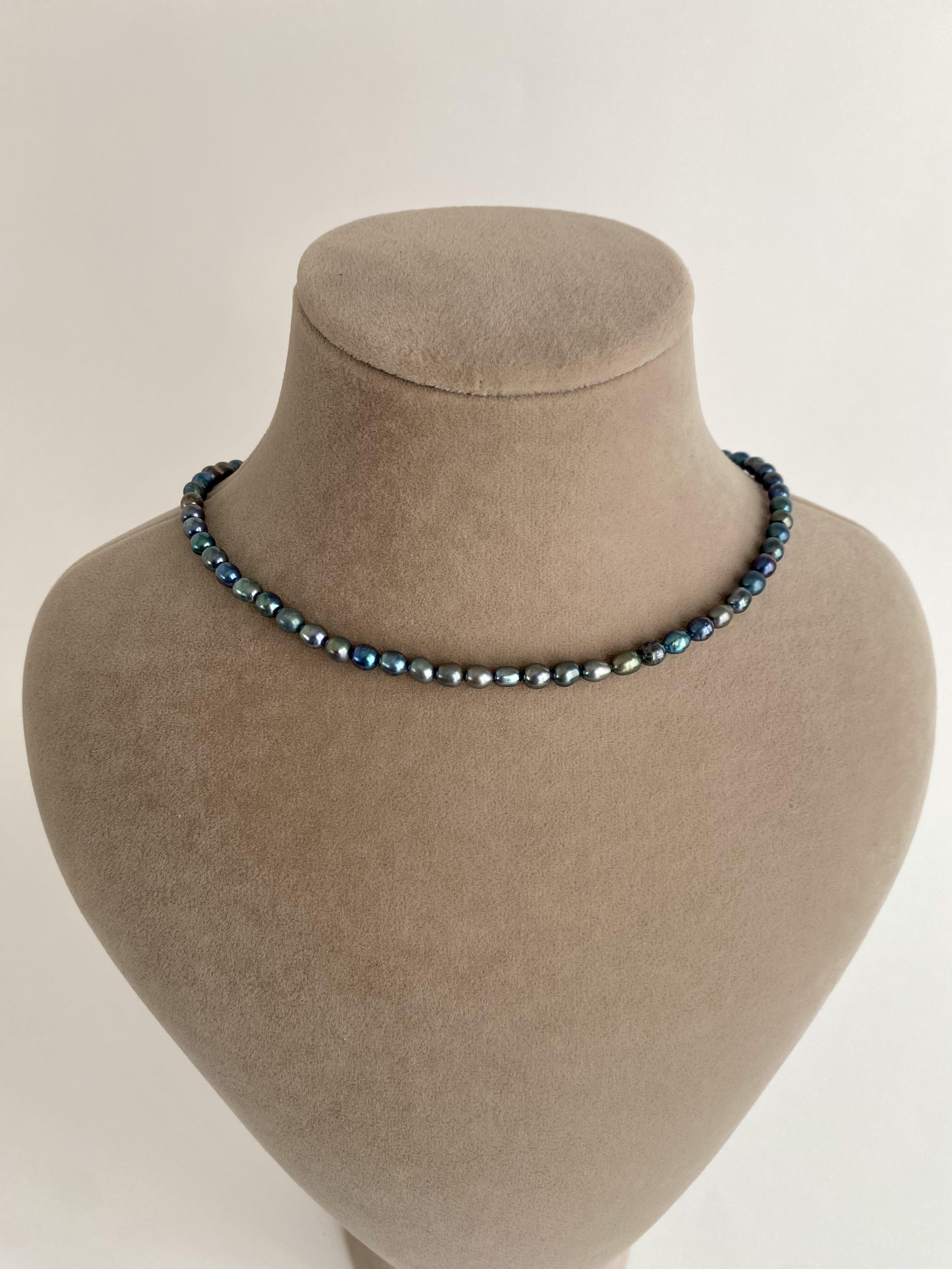 Küçük Siyah Arpa Gerçek İnci Kolye