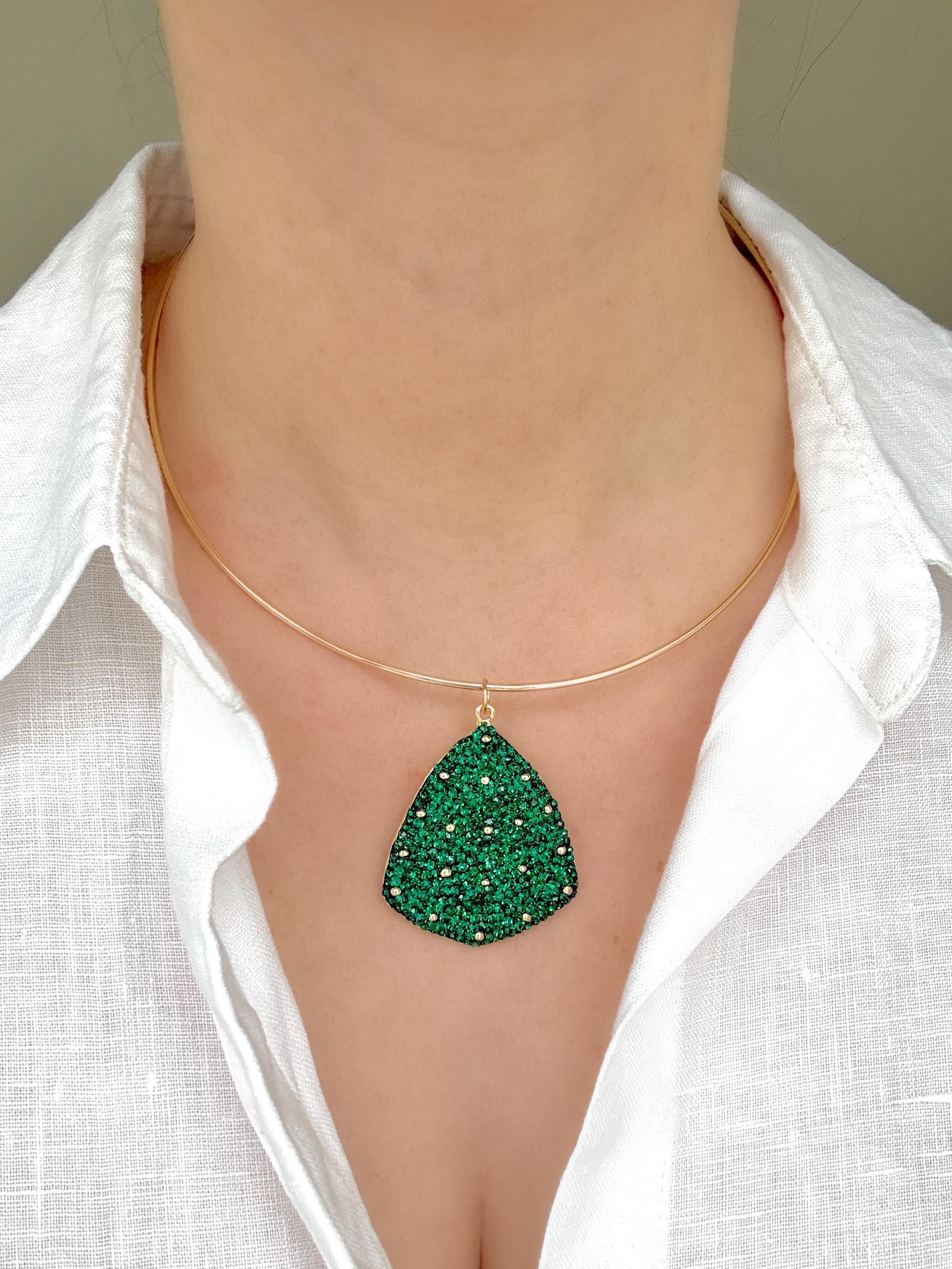 Markazit Taşlı Kalkan Halka Kolye- Yeşil