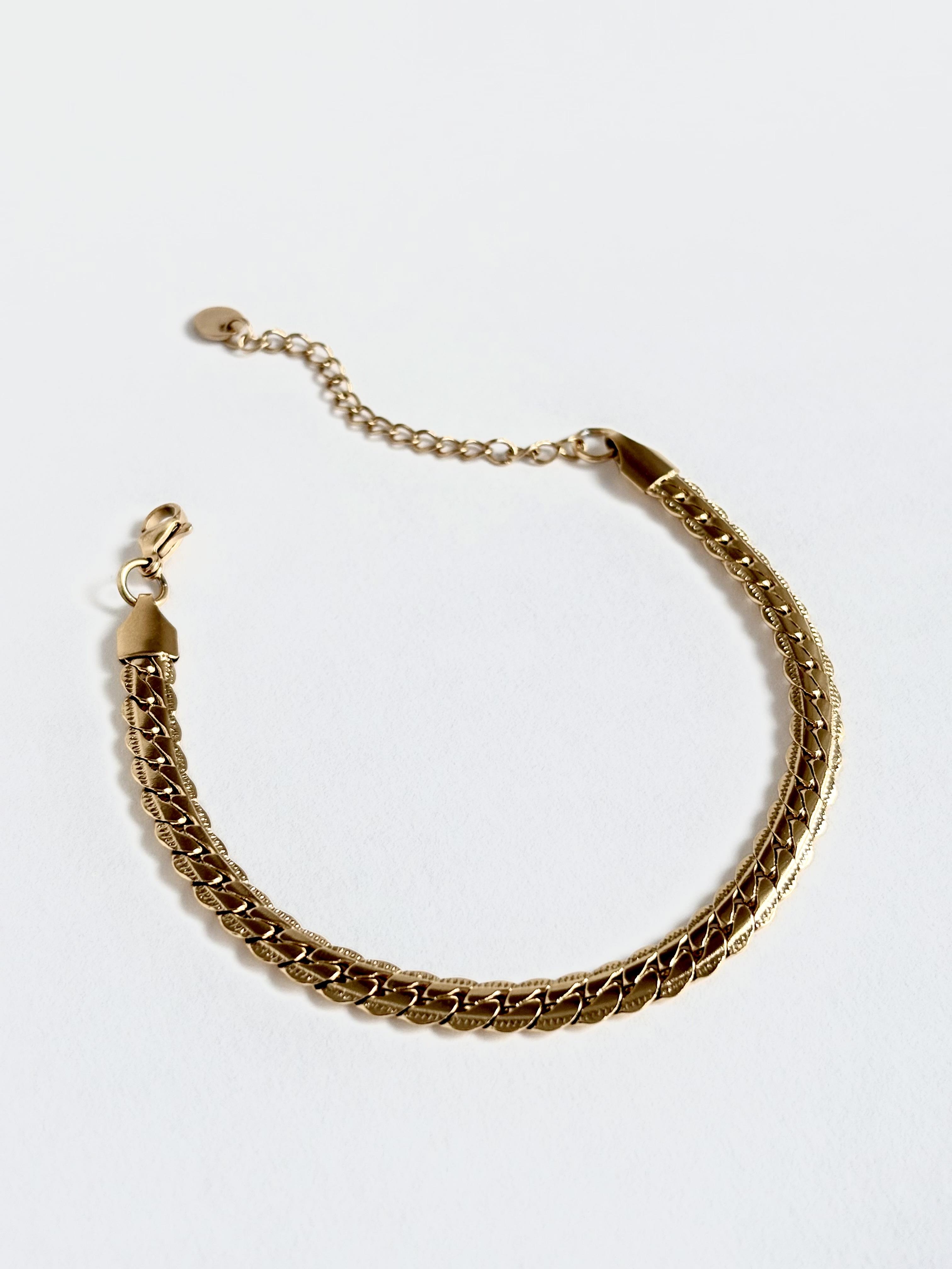 Örgü Çelik Bileklik